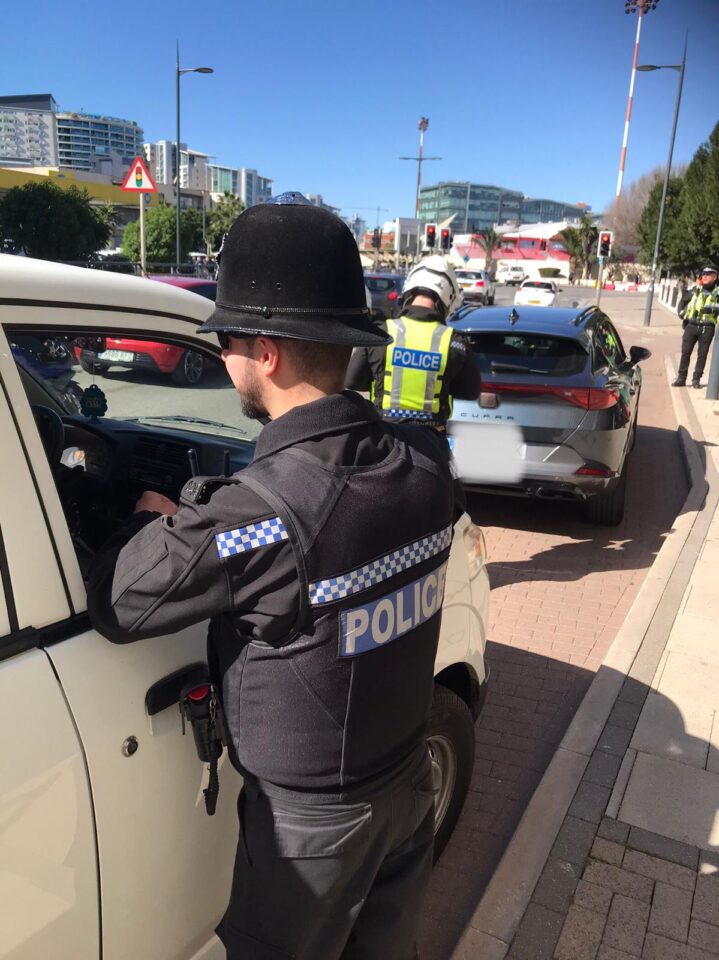 Police operation clamps down on traffic offences and outstanding warrants