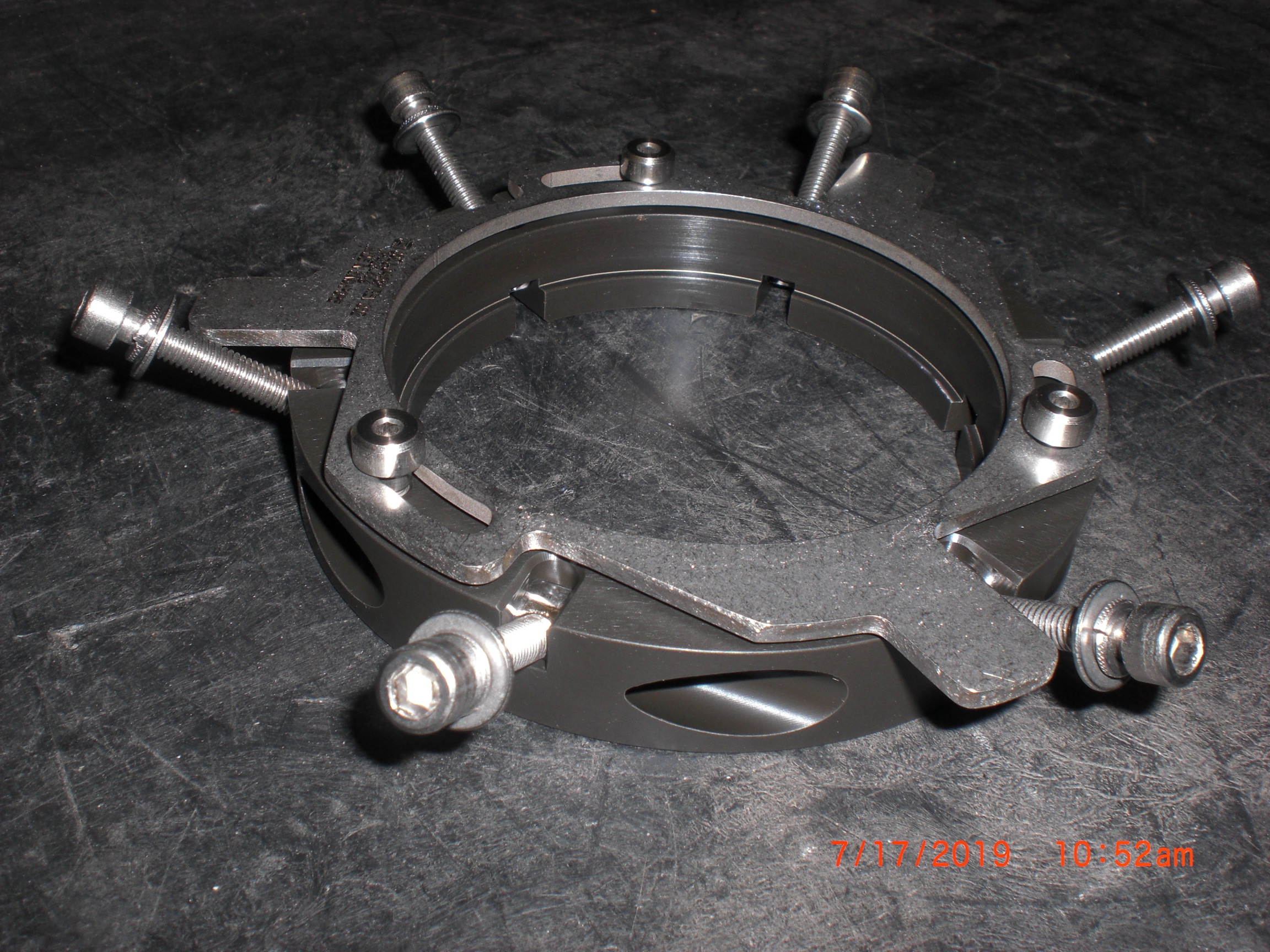 OEM Part Applied Materials (AMAT) 0010-18243 assy Clamp Ring rotation