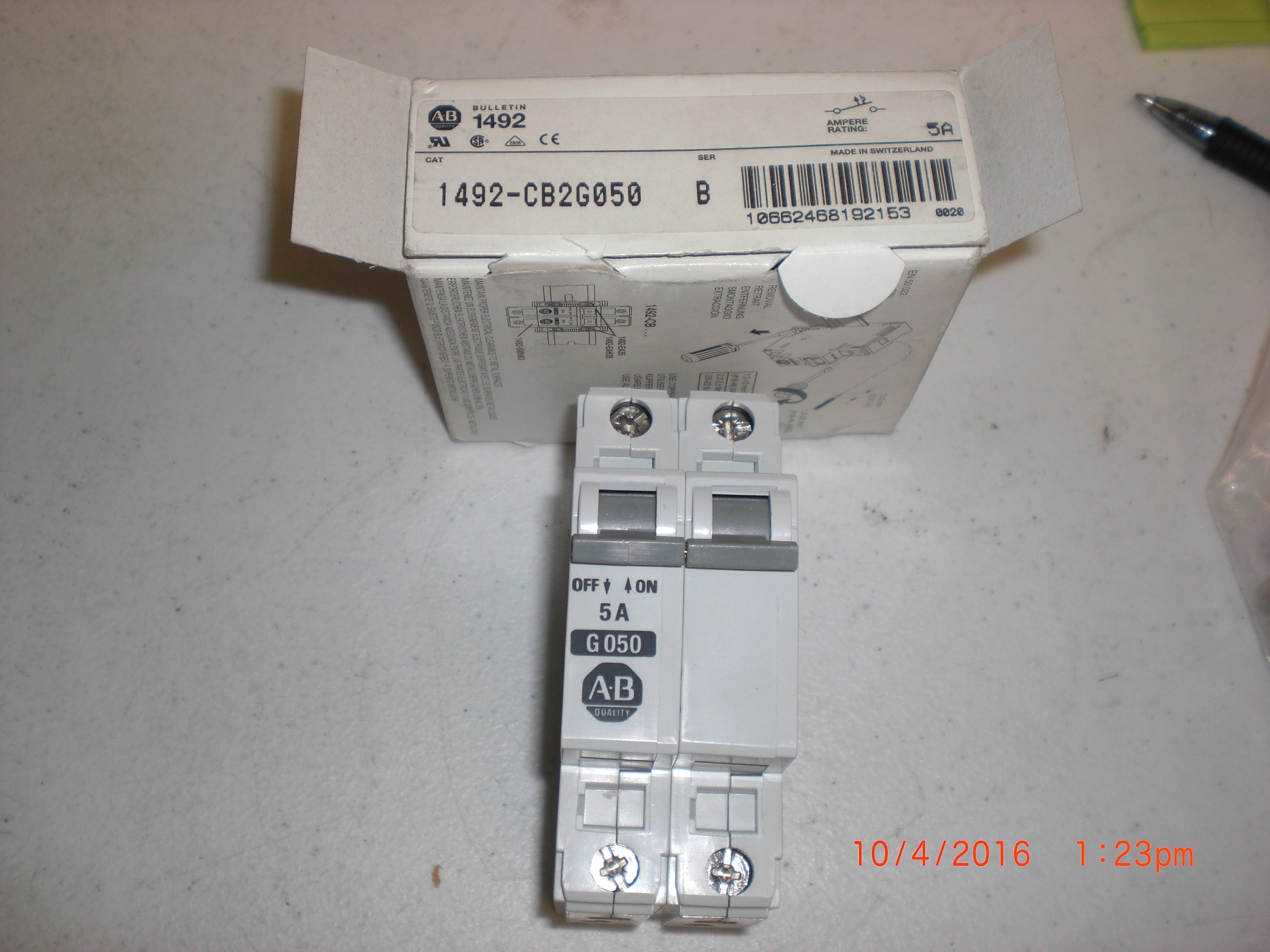 Electrical Circuit Breaker ALLEN-BRADLEY 1492-CB2G050 5-Amp 110-240 