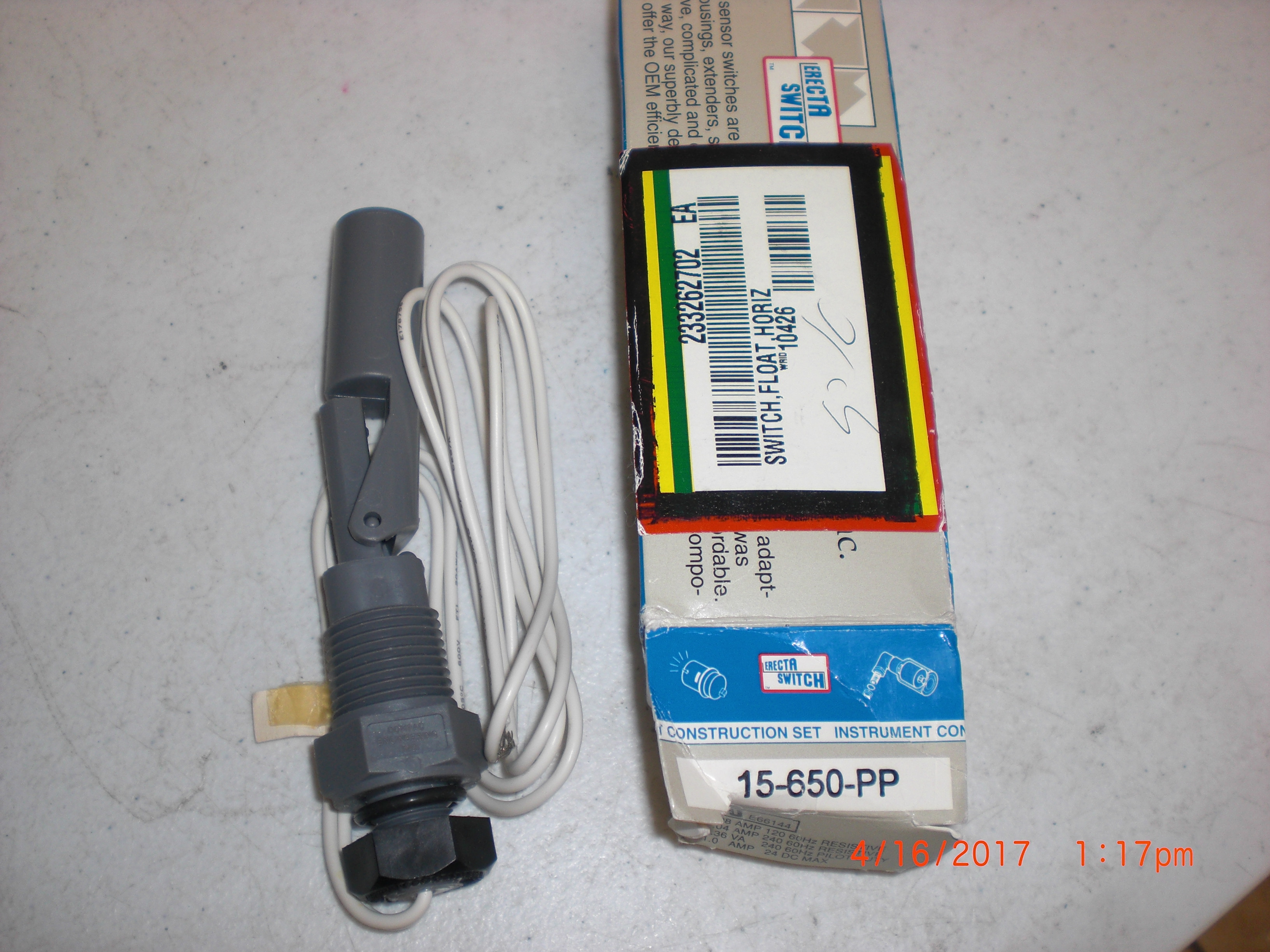 Switch COMPAC ENGINEERING 15-650-PP Level Float Horz. PVC  1/2 MPT