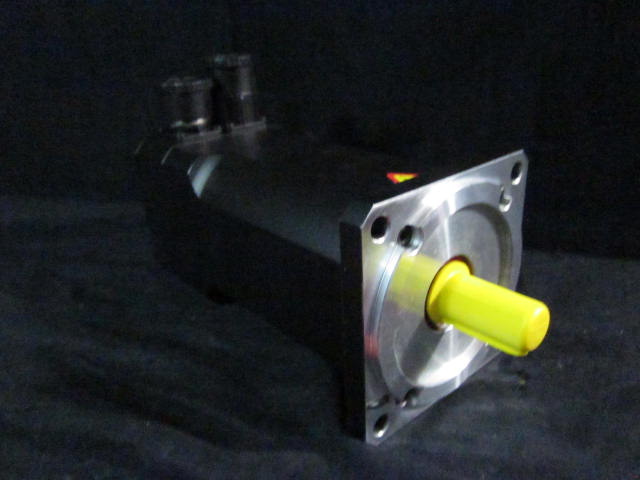 Motor  SERVO MOTOR, 2.5Mo, 3000MIN-1, 190Veff, 2.8 Aeff 2.5Nm