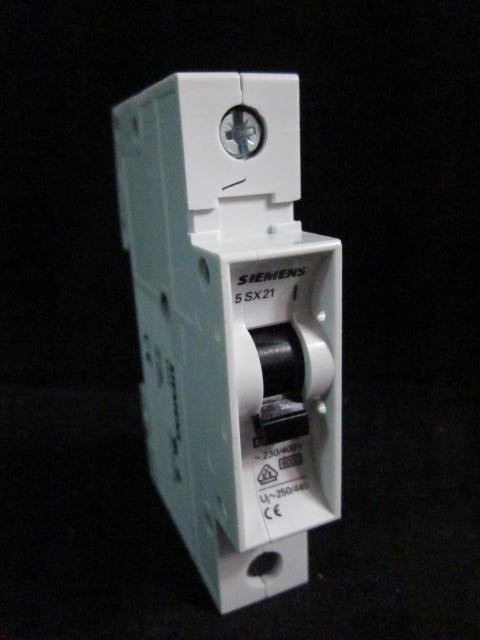 Electrical SIEMENS 5SX2  Circuit Breaker 230/400V (D16); 4011293, 1000440