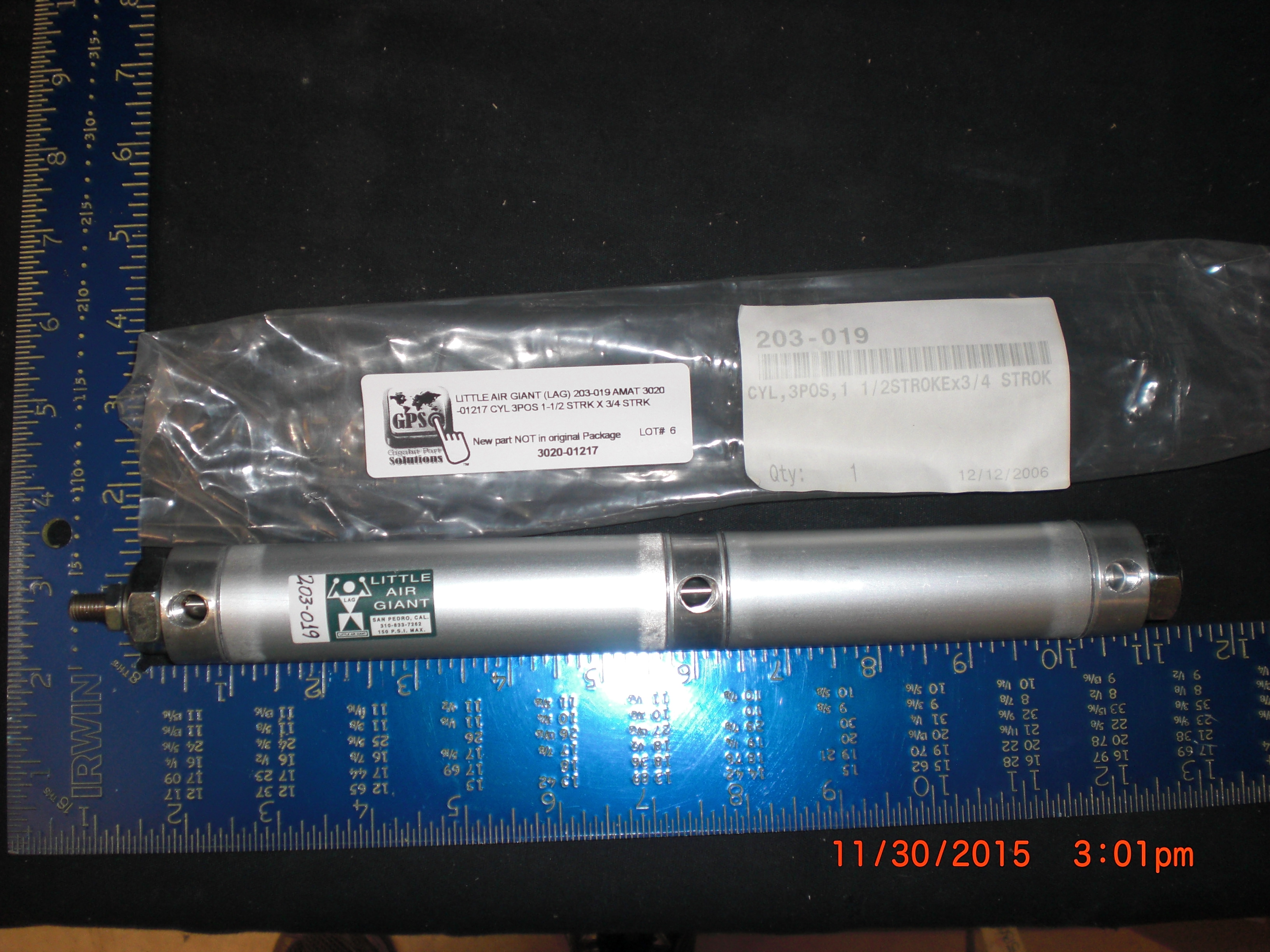 Cylinder LITTLE AIR GIANT (LAG) 203-019 Applied Materails (AMAT) 3020-01217 CYL 3POS 1-1/2 STRK X 3/4 STRK