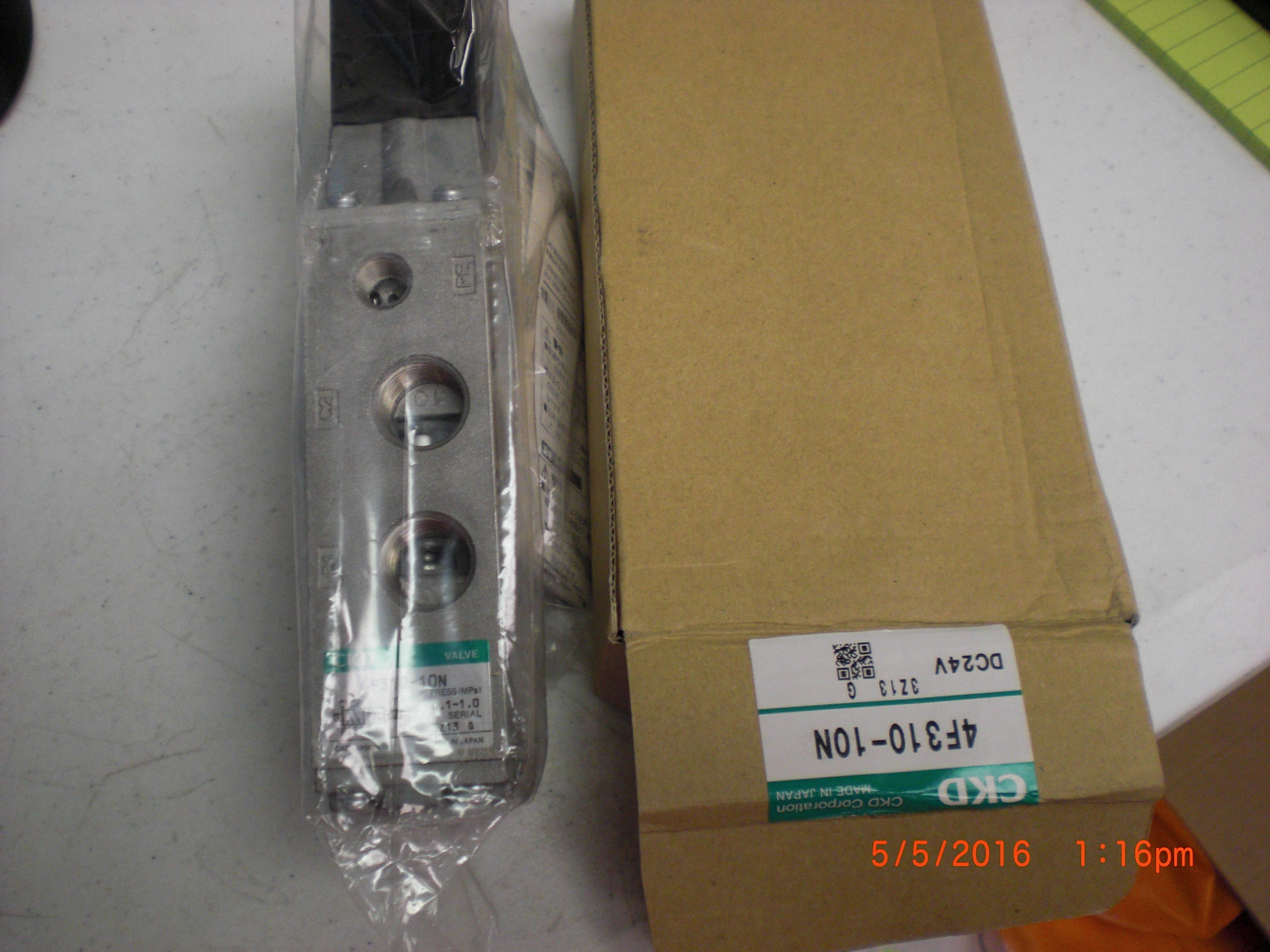 Valve CKD  4F310-10N Soleniod 24VDC 