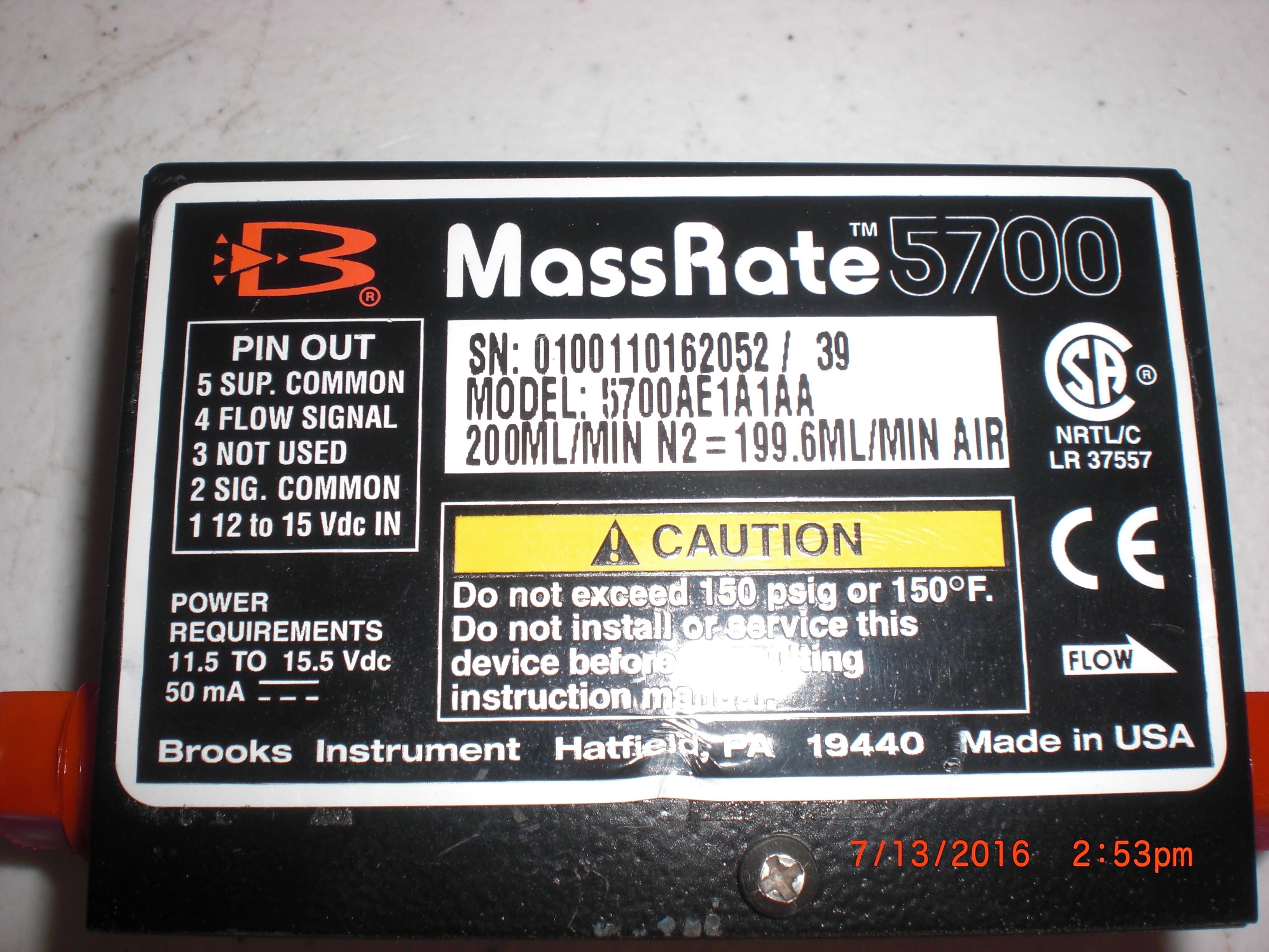 MFC Brooks 5700AE1A1AA  Mass Rate 5700 thermal mass flow meter