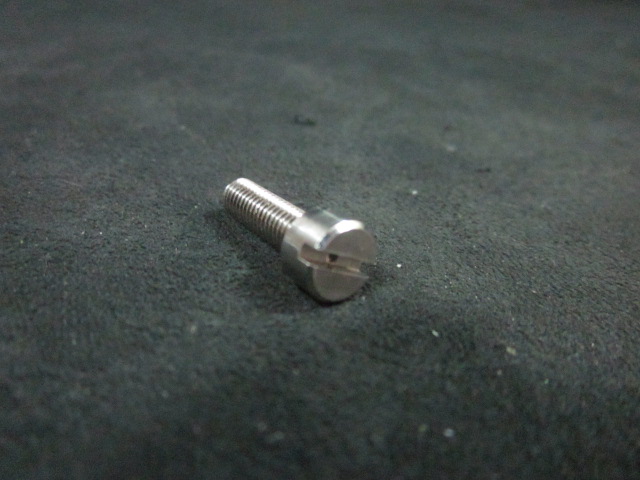 Screw PKG 10 Vented Vacuum 10-32 X 0.63(LAM) 715-097297-006 