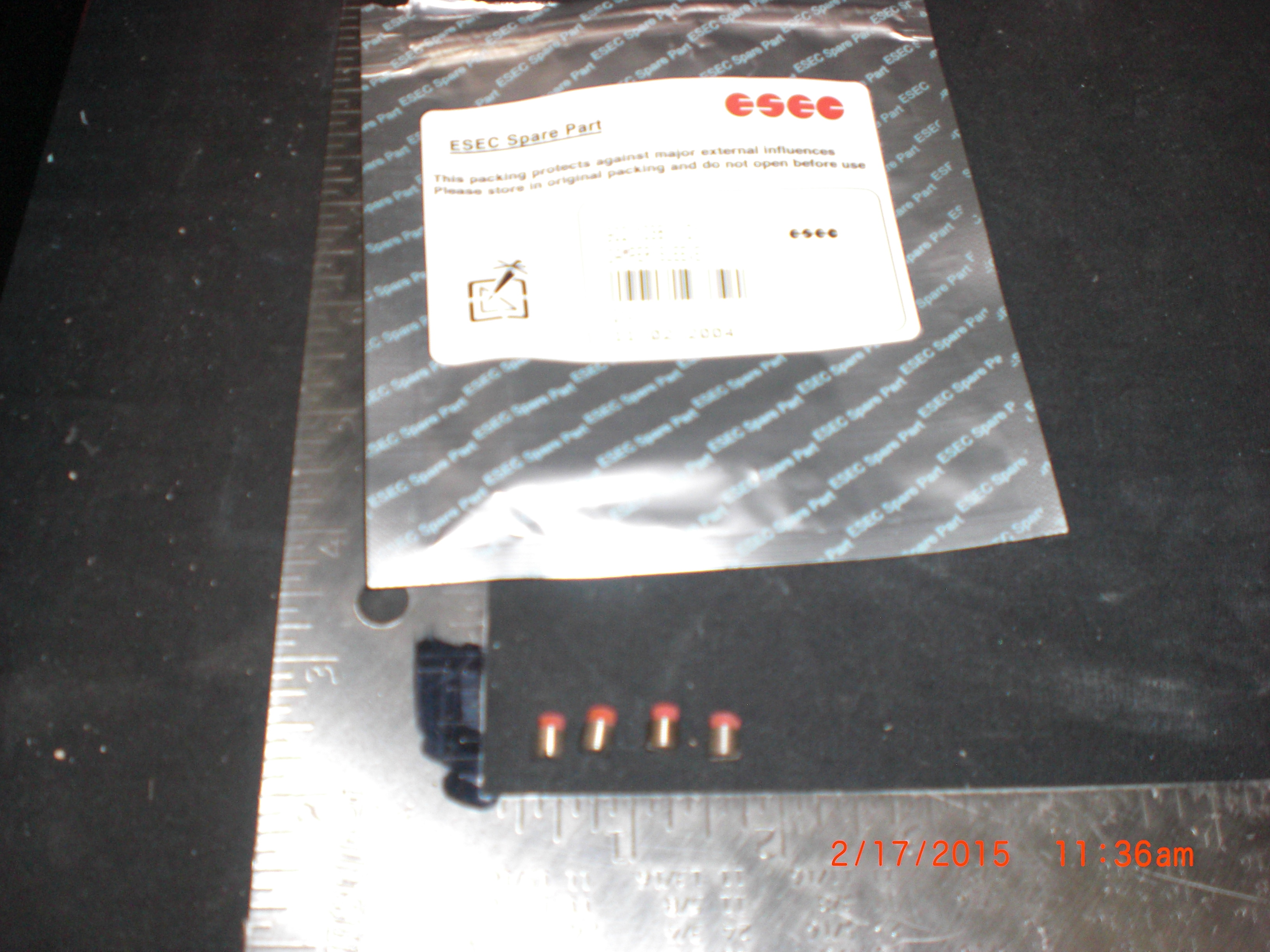 Screw ESEC 902-1038-01