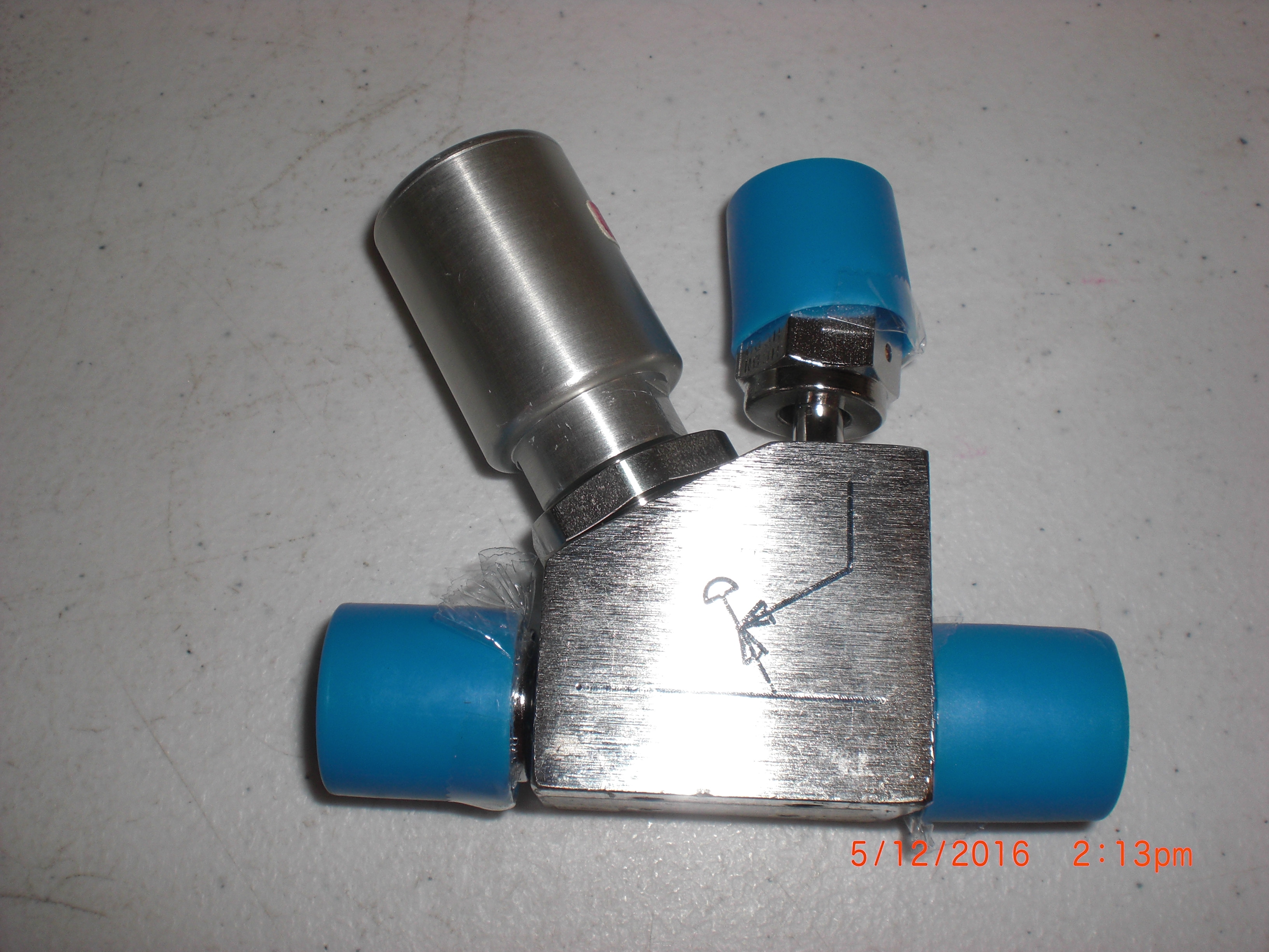 Valve VERIFLO 945A2NCFSFFF monoblock 3 wat 1/4 MCVR Diaphragm valve