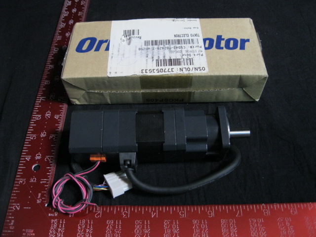 Motor  ORIENTAL MOTOR B2045-D01ASCM DC Vexta Stepping w/gear reduction TEL 040-002429-1
