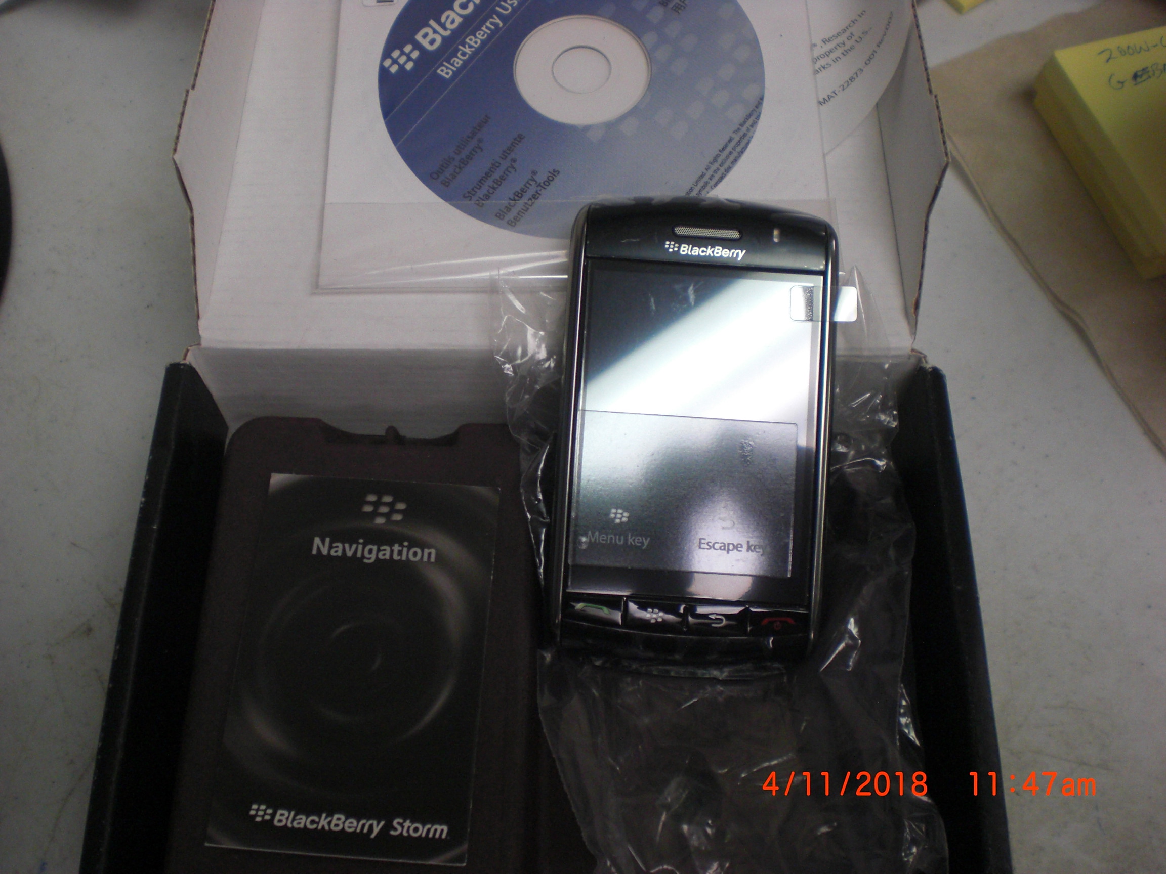 Kit Blackberry BB9530T  Storm New phone complete