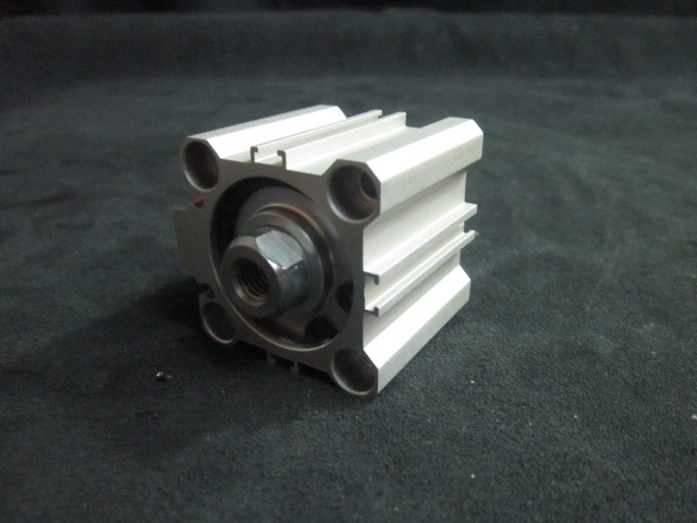 Cylinder Pneumatic CYLINDER