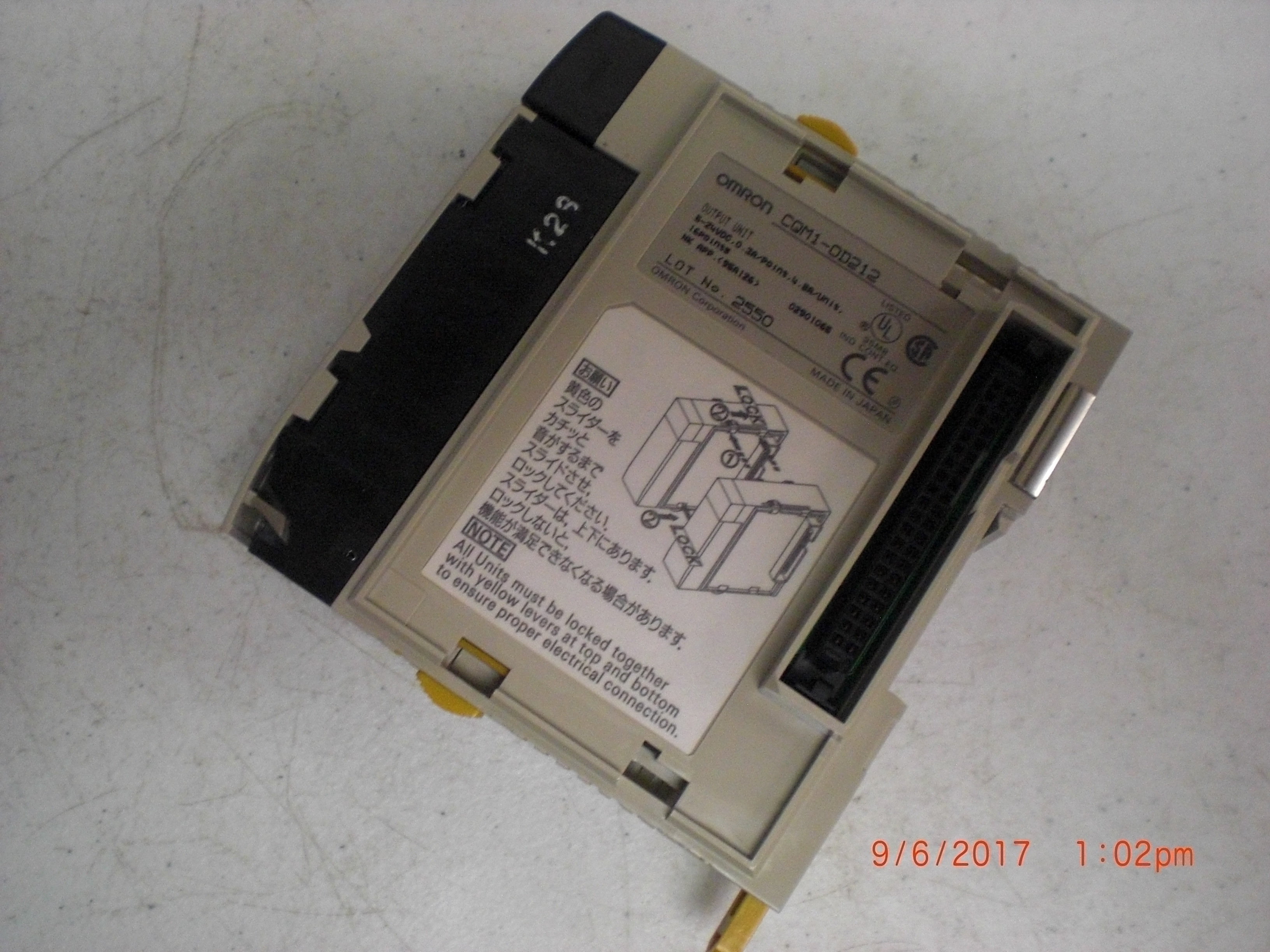 PLC OMRON CQM1-OD212 Output Unit SYSACK CQM1 Harvested unused system