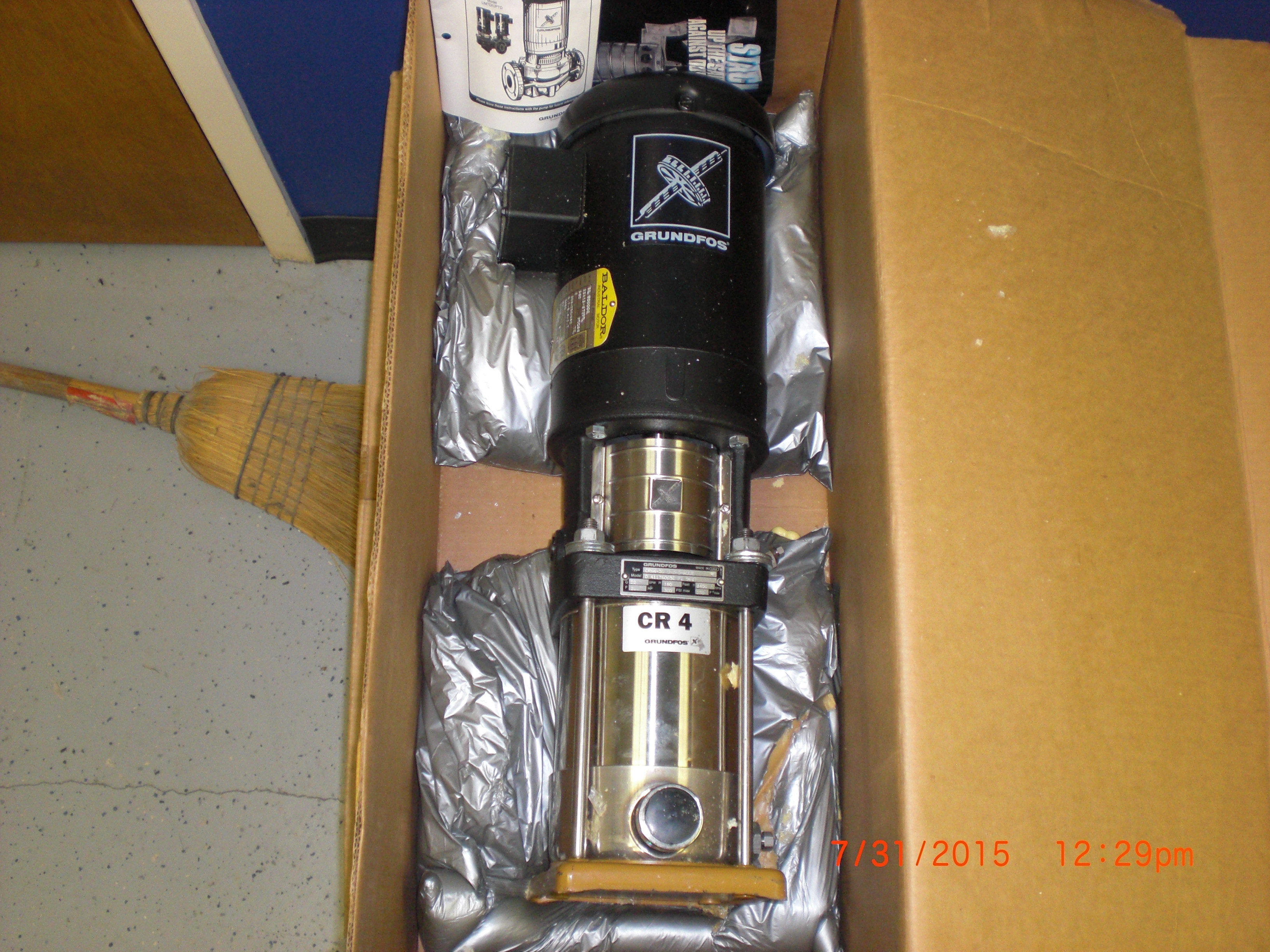 Pump GRUNDFOS CRN4-50 U-G-G-AUUE SS 22GPM 300PSI 2hp 3ph 208/480 3450 RPM Motor is new