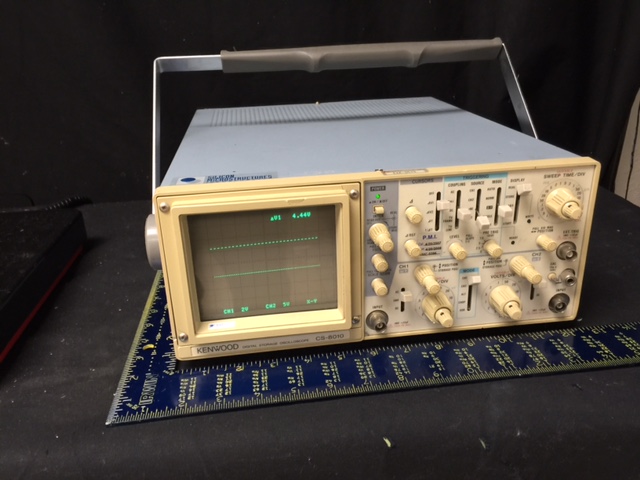 Instrument KENWOOD CS-8010 20MHz 2CH Dual Trace Digital Storage Oscilloscope