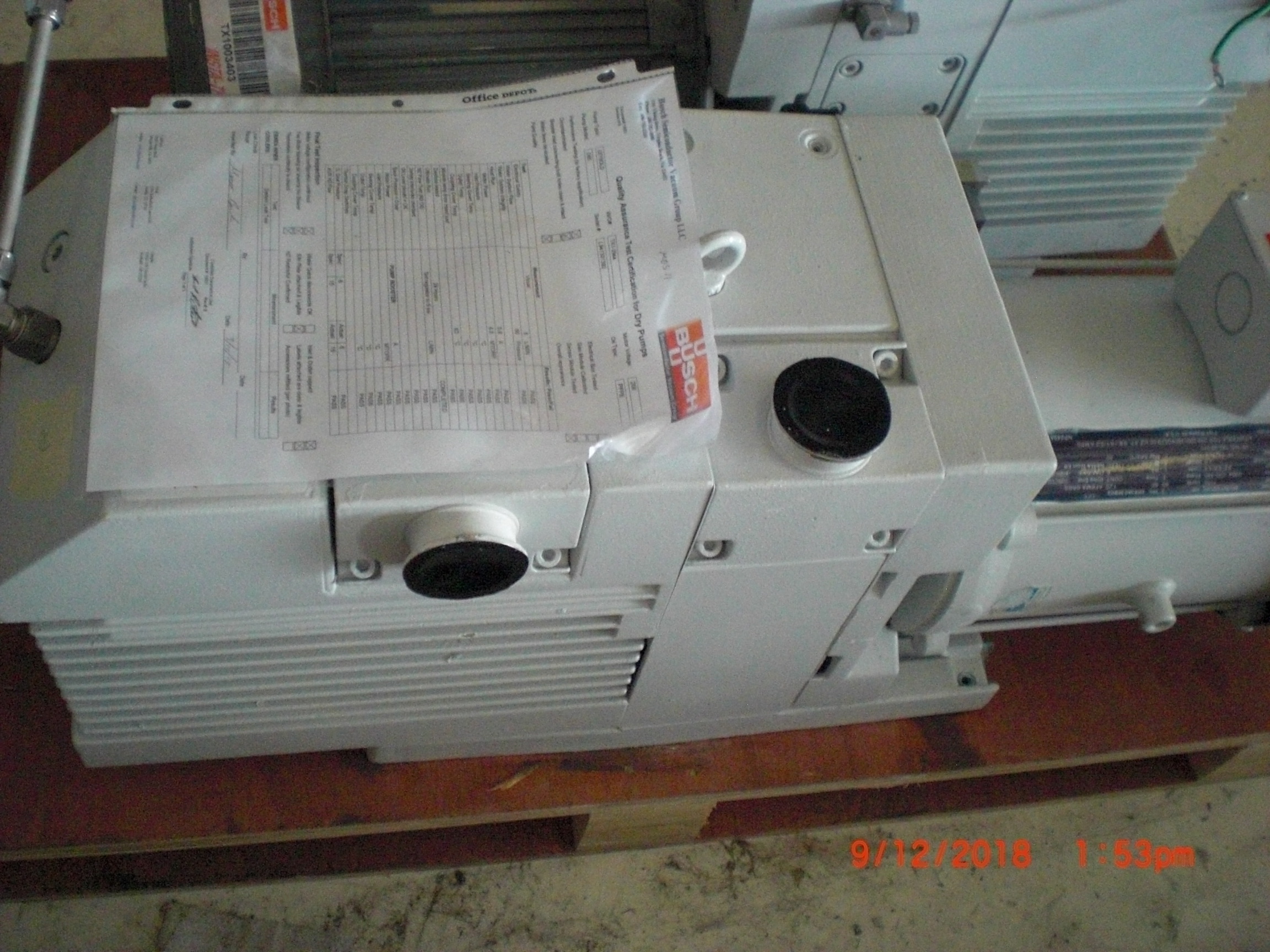 Pump LEYBOLD D65BCS TriVac vane vacuum refurbished by Busch
