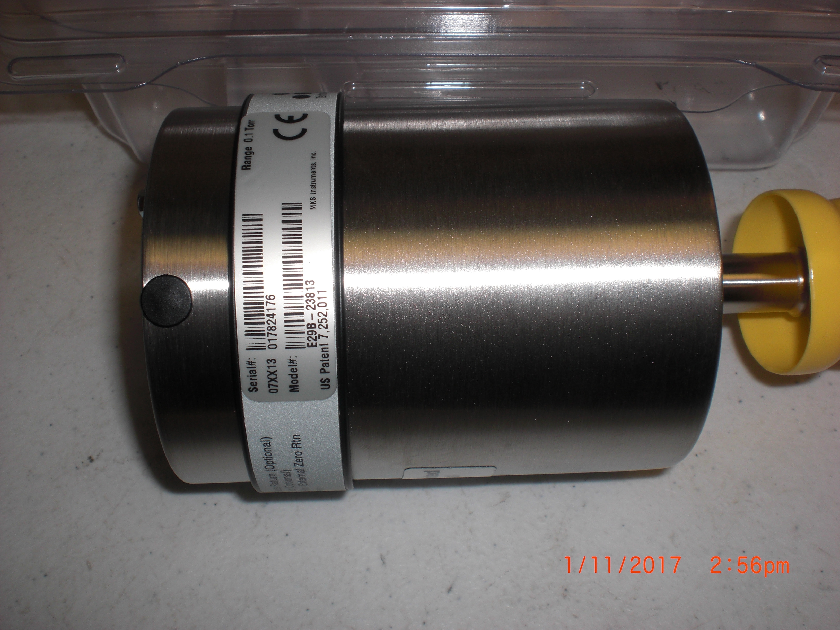 Baratron MKS  E29B-23813 MANOMETER,  0.1 TORR UNTESTED NO RETURN