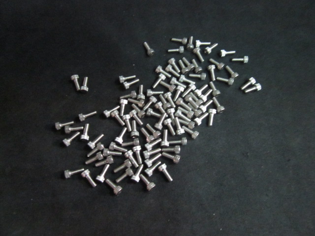 Screw VARIAN SEMICONDUCTOR E47000208 SCREW VENT 6-32X3/8, (100 pkg)