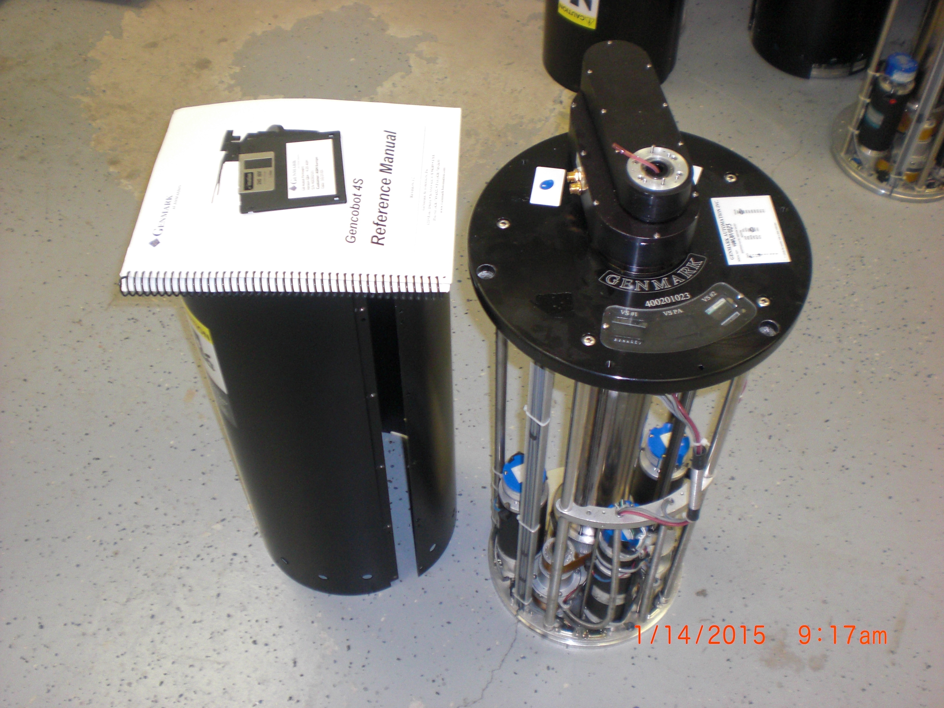 Robot GENMARK GB4 Robot  Used untested robot AS IS