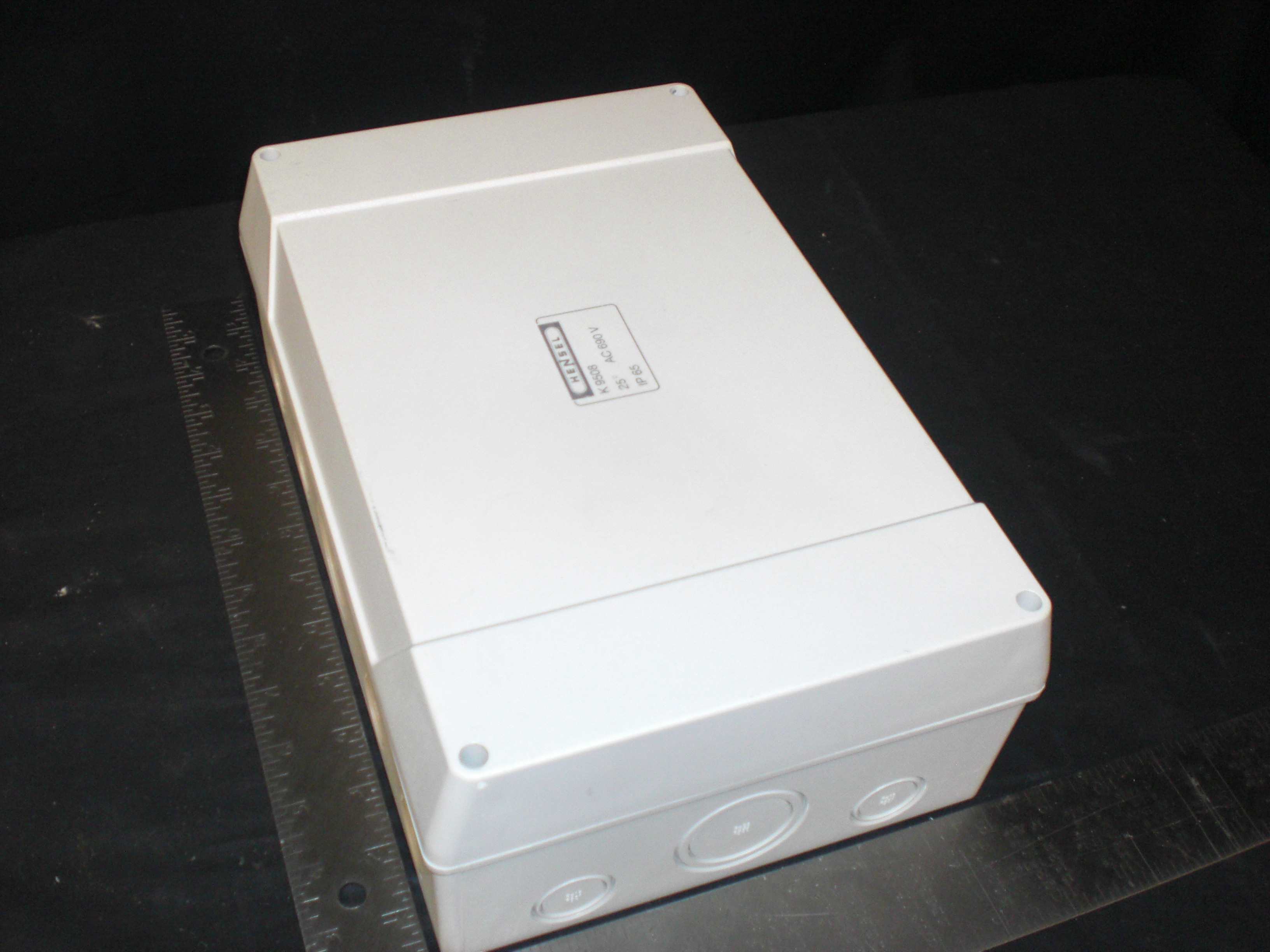 Electrical HENSEL K9508 Junction Box Weather Tight PVC Plastic 690 VAC rated 12 X 8 X5 