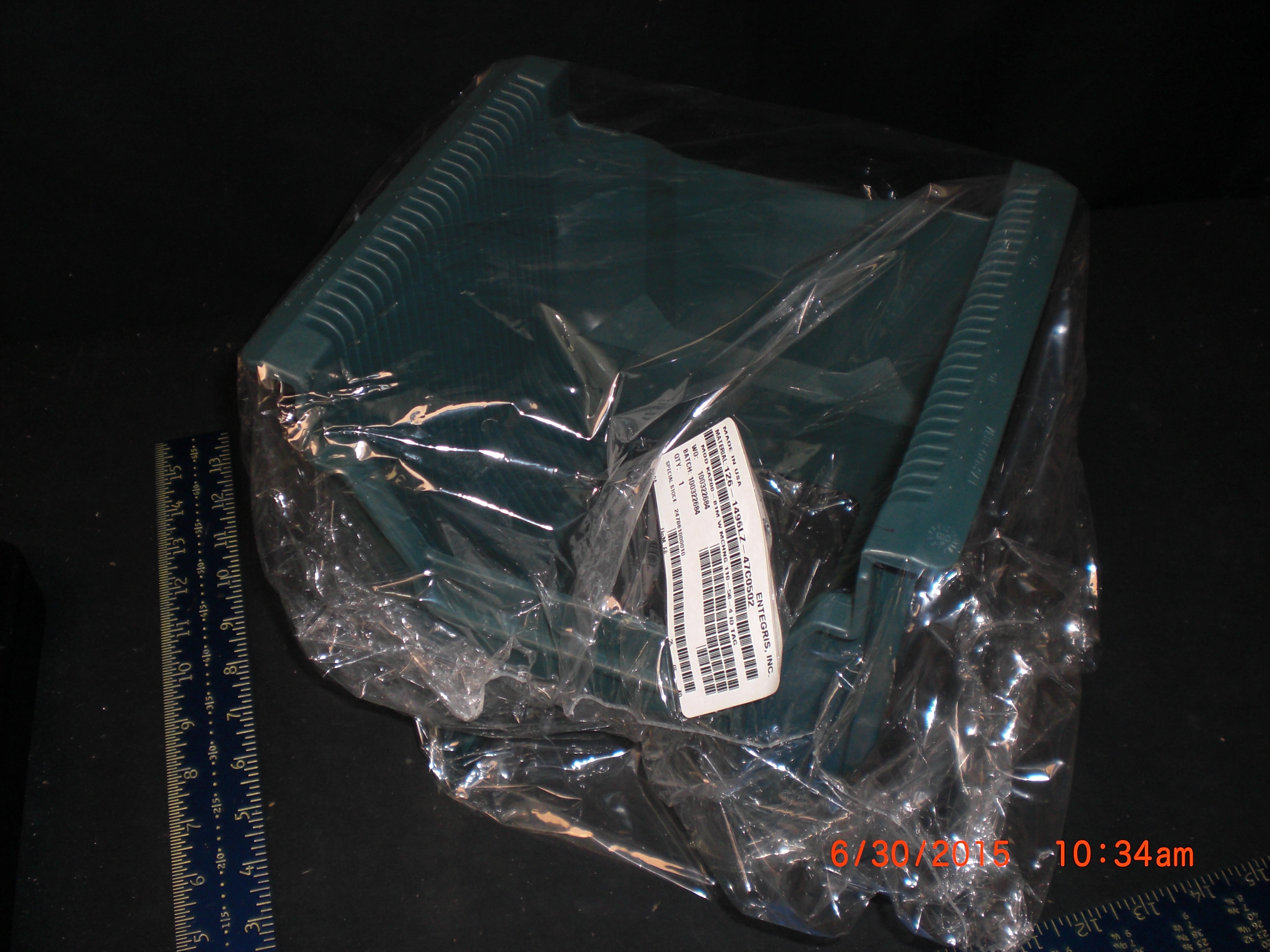 Wafer ENTEGRIS KA200-81MF Carrier 200mm 26 position StaT-Pro 3000 No Pins, No Holes Closed sides 