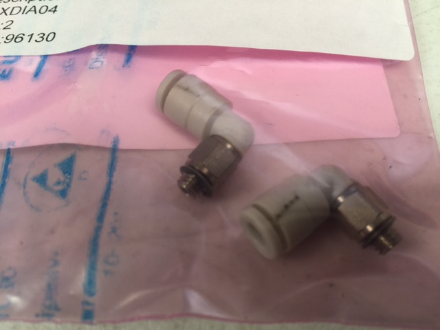 Fitting Tube ELBOW 4MMT MALE ONE TOUCH  (2 PKG) SMC KJL04-M5 