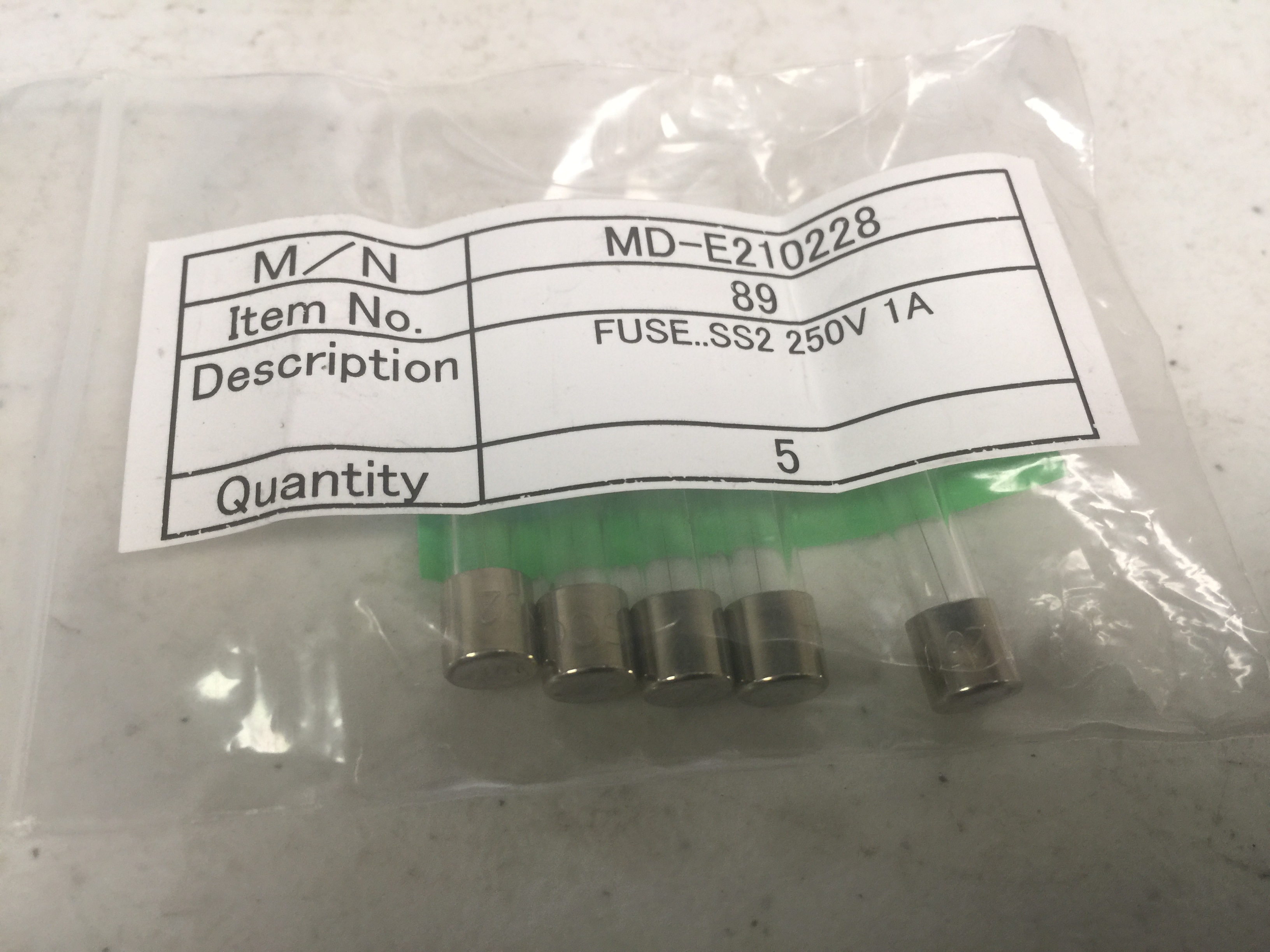 Fuse SOG MD-E210228 FUSE, SS2 250V 1A (PKG 5)