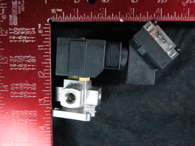 Valve SMC VXV3132L SOLENOID SS, 3 way, PT 1/8FPT  24VDC  DISCO HI-TEC MOELH103 