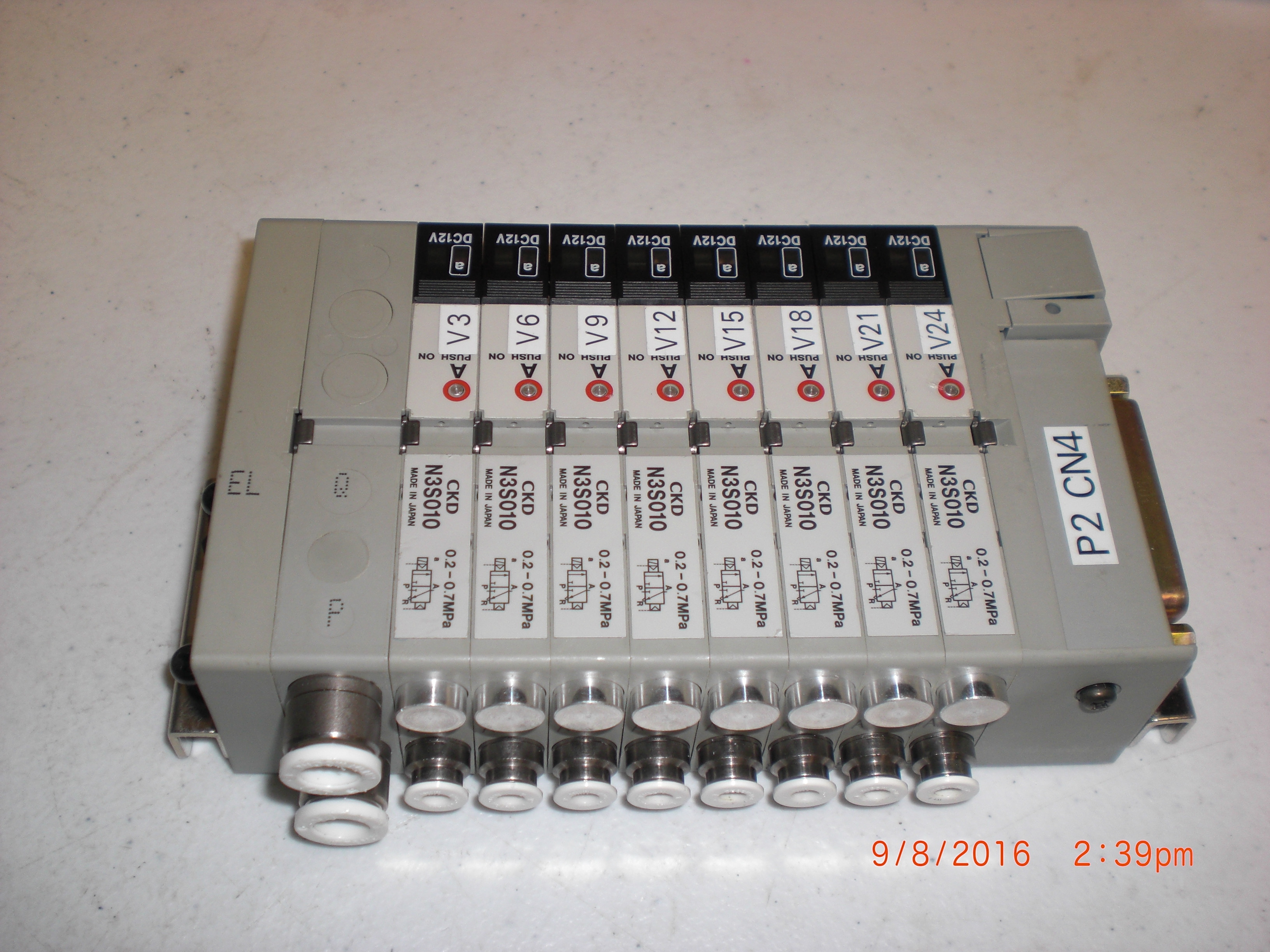 Valve Solenoid manifold 8 position CKD  N3S010