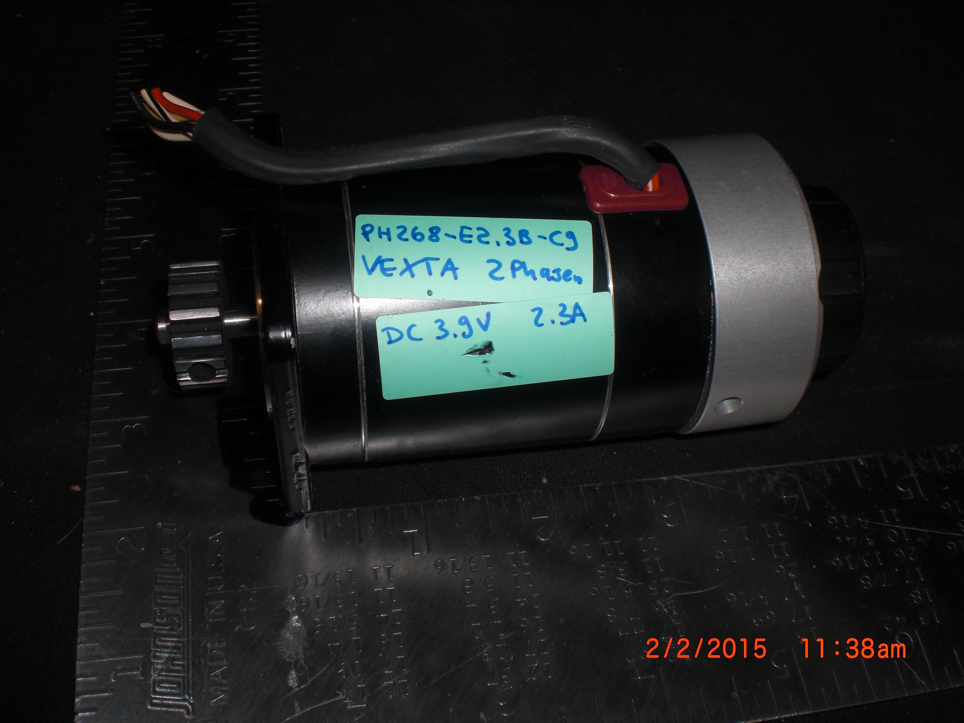 Motor  STEPPER  VEXTA PH268-E2.3B-C9  2PH 1.8deg step WITH Sensor Disc-Mount