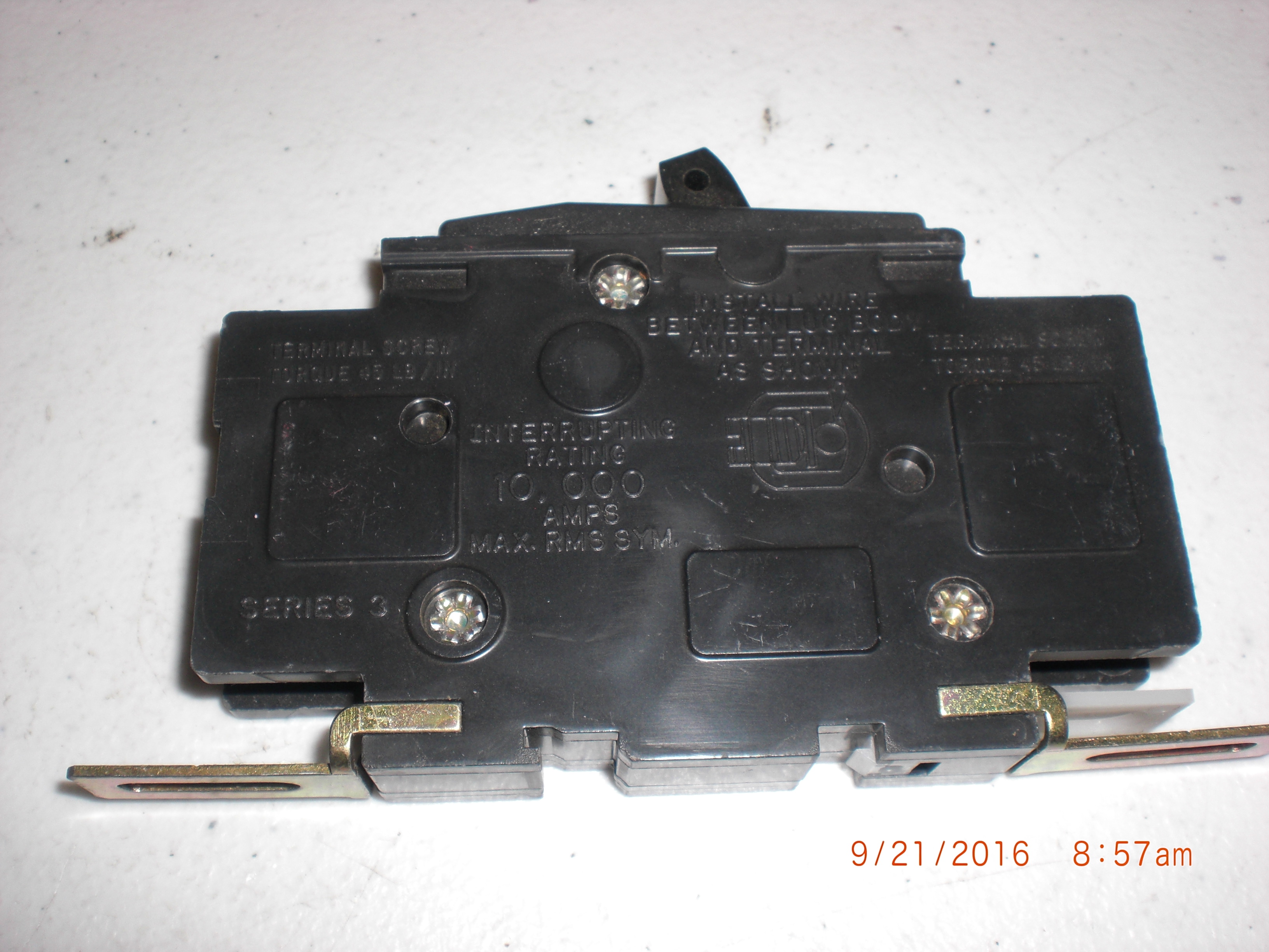 Electrical SQUARE D QOU115 Circuit Breaker 1P 120/240VAC 15A DIN RAIL MOUNT