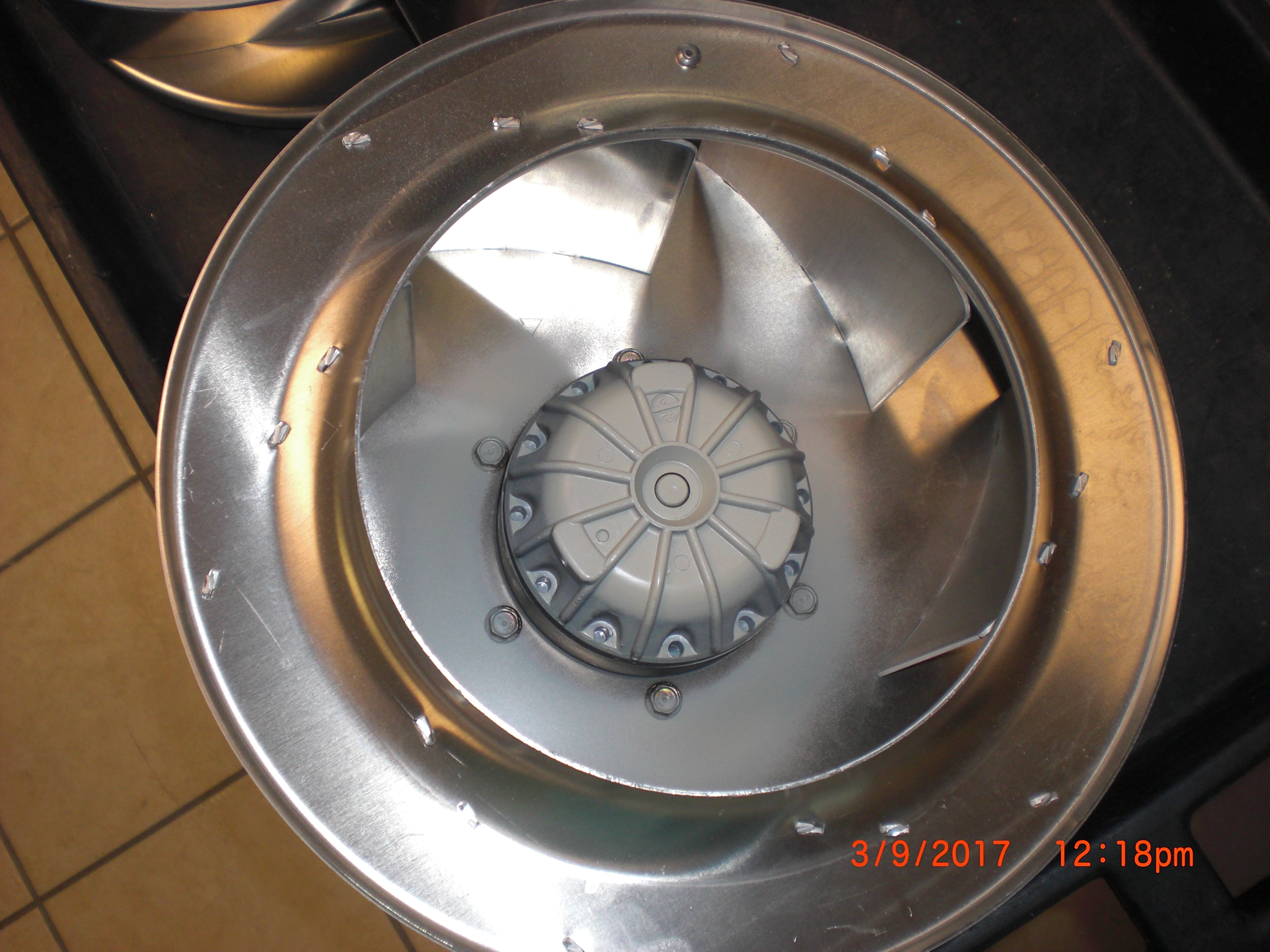 Fan 115V 60HZ IMPELLER  ZIEHL-ABEGG, INC. RH31M-4EK.2C.1R 