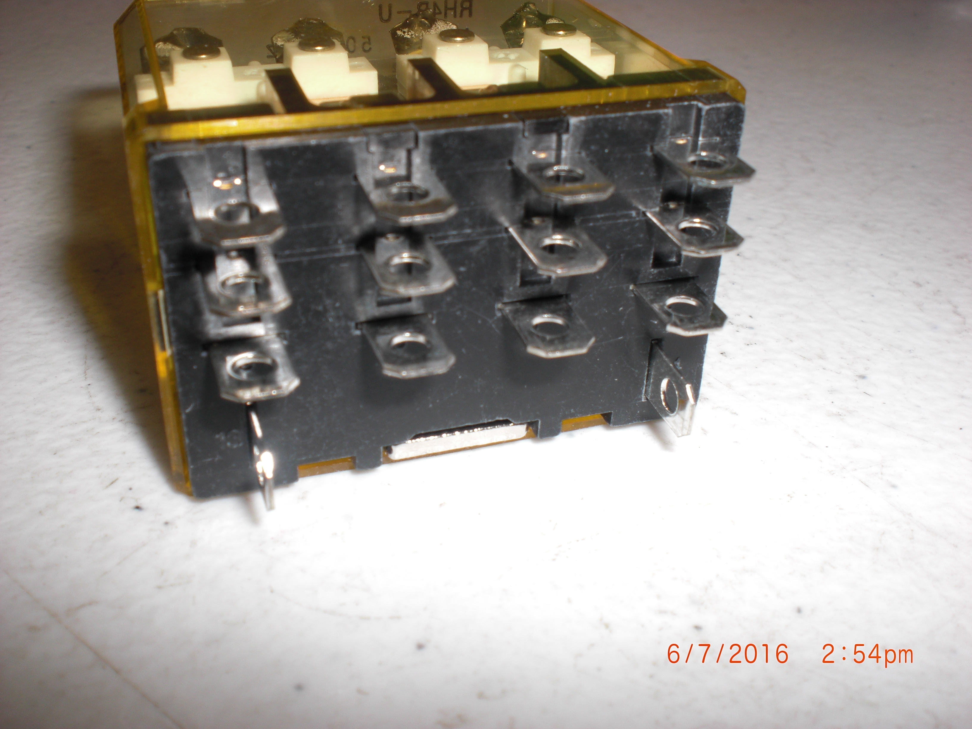 Relay 4PDT, 10A, 120VAC COIL, 14 PIN IDEC RH4BU AC24V eBay