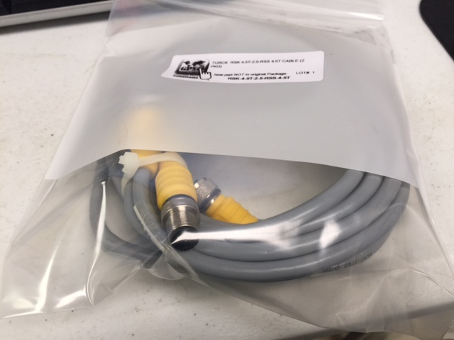 Cable TURCK  RSK 4.5T-2.5-RSS 4.5T CABLE (2 PKG) 