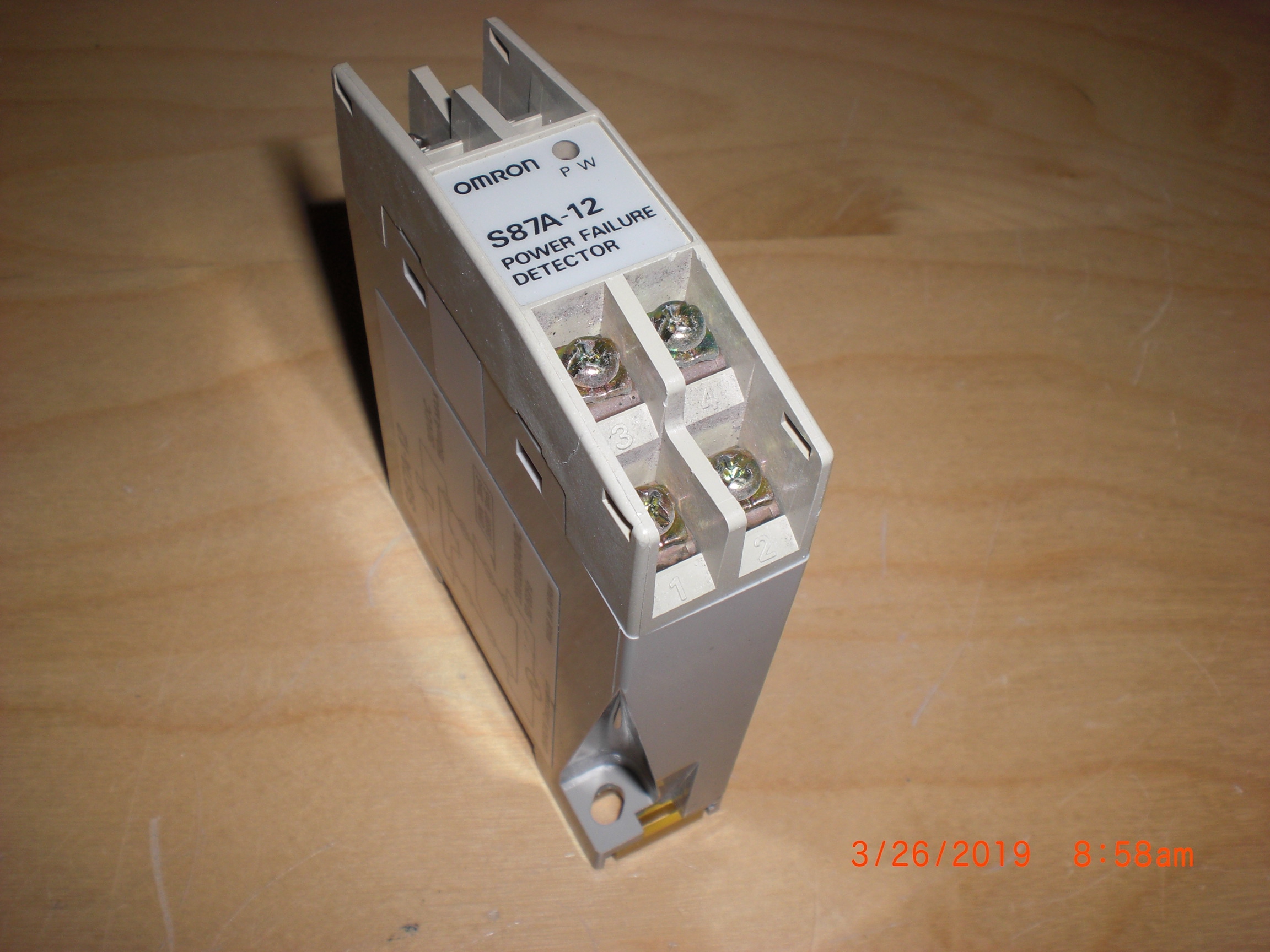 Relay OMRON S87A-12 power failure detector