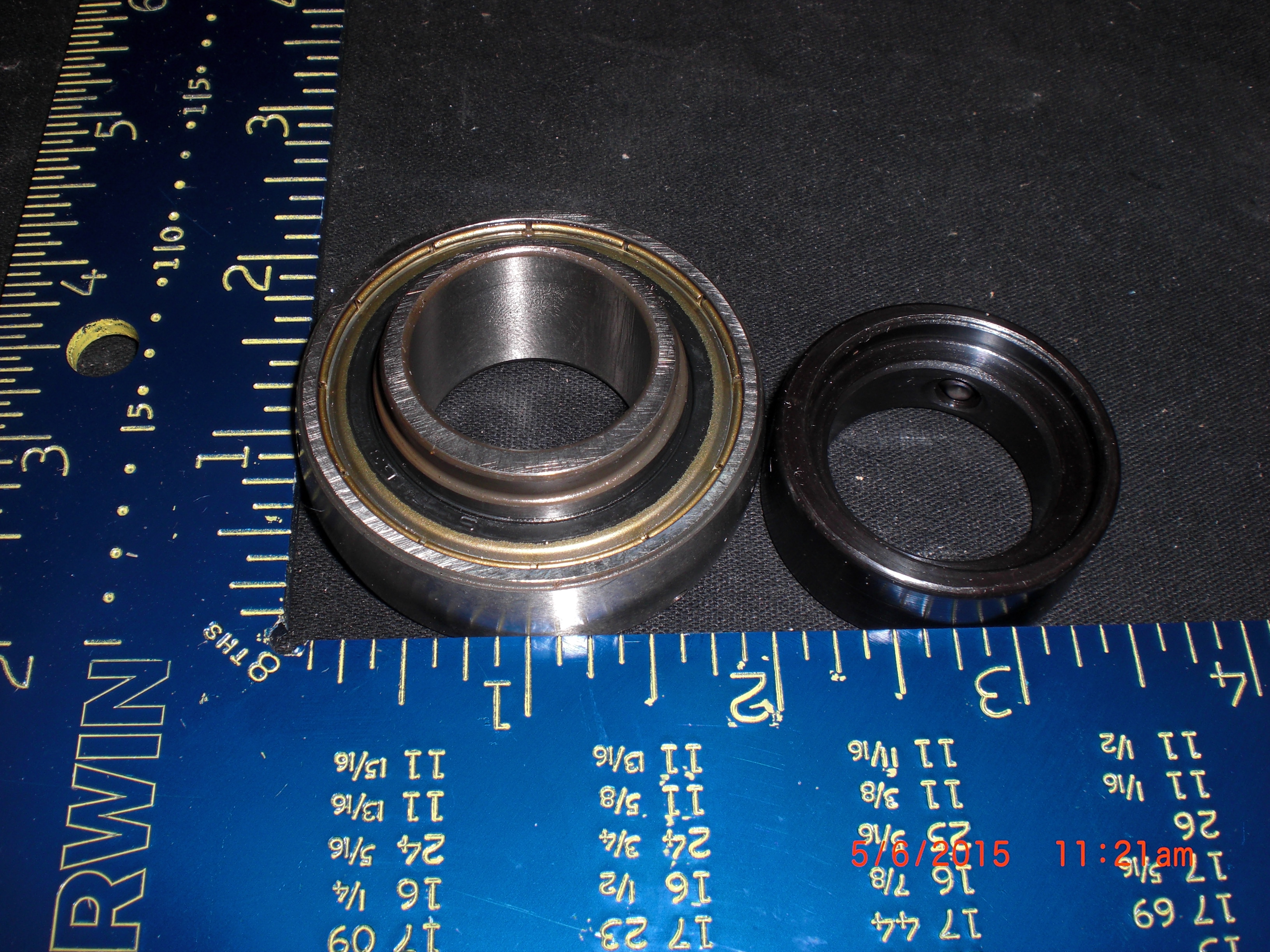Bearing Shaft Sealed Locking Collar 1 in bore WLT SA205