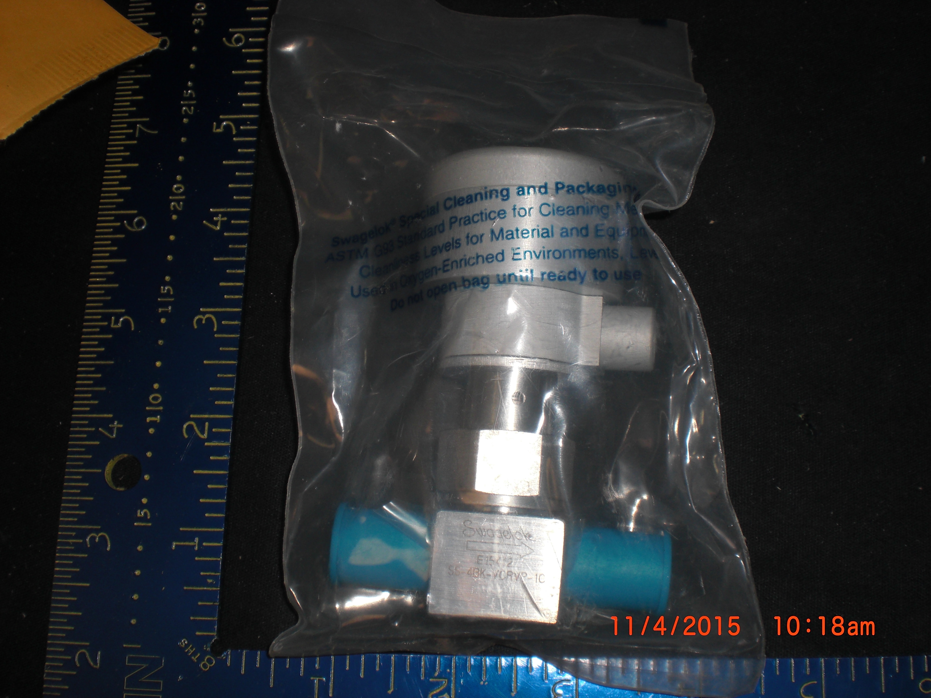 Valve Swagelok SS-4BK-VCRVP-1C pneumatic diaphragm valve 1/4MVCR 