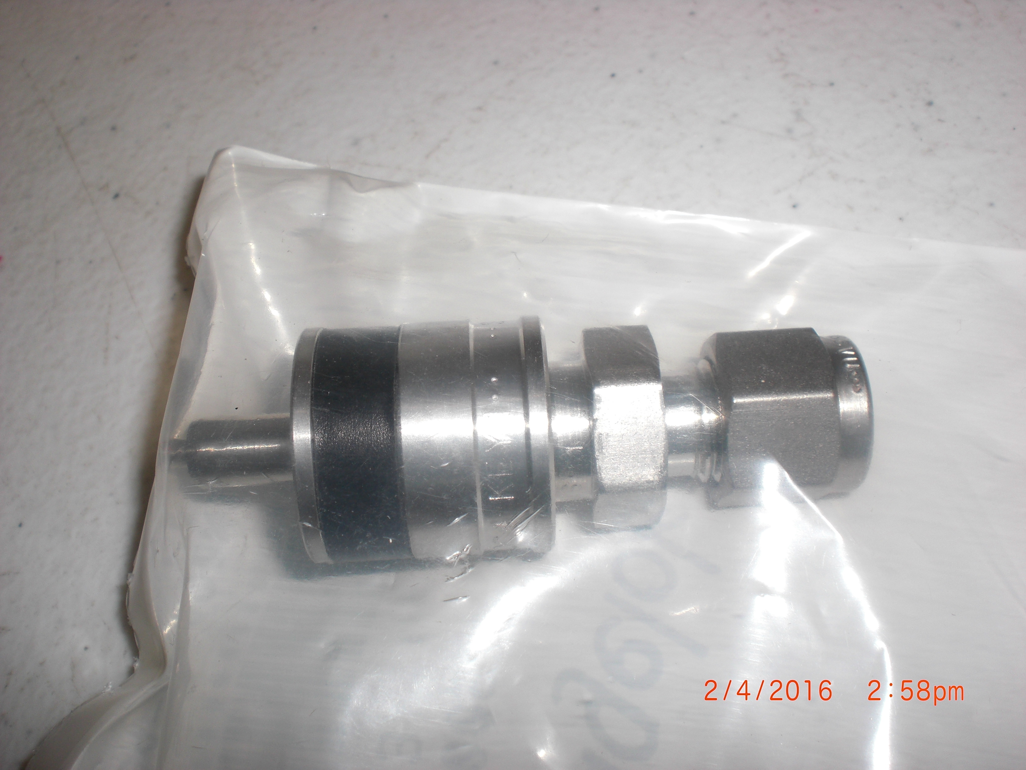 Fitting Swagelok SSQC4D400K Quick Connect 1/4T SS eBay