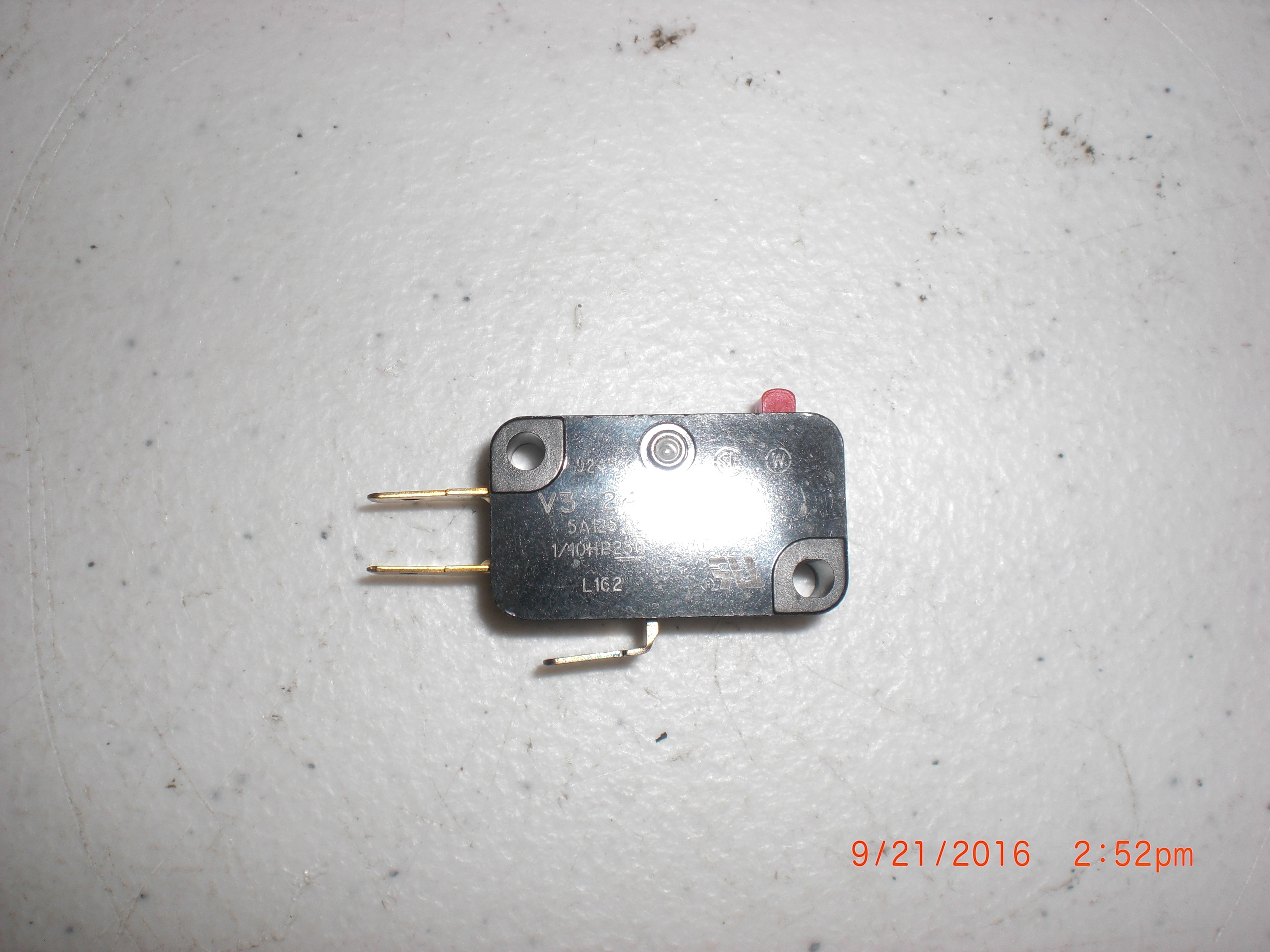Switch MICRO SWITCH V3-240-1-D8 switch 5A