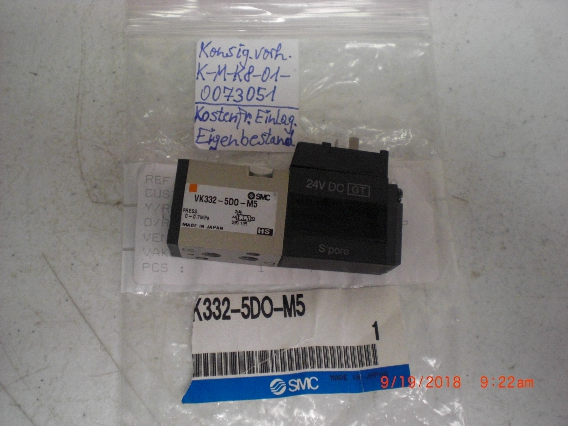 Valve SMC VK332-5D0-M5 Solenoid 