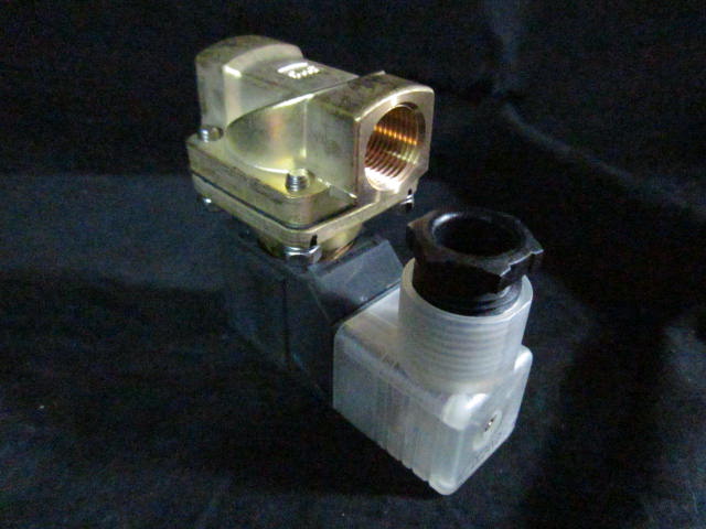 Valve SMC  SOLENOID Brass 1/2 FPT 24VDC VXD2130-03-5DZ-Q SV2-03-5DZ-QTUV  