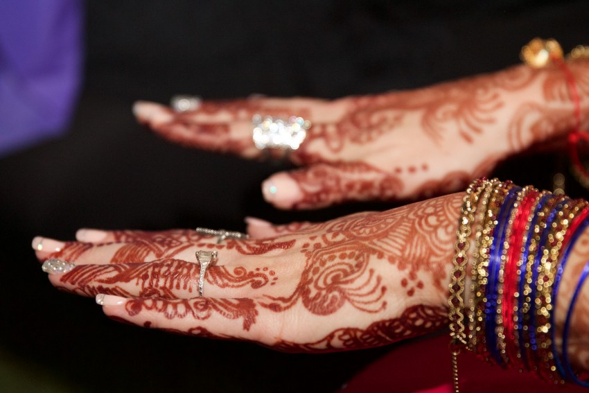 Hire Alisha The Henna Lady Henna Tattoo Artist in Tampa