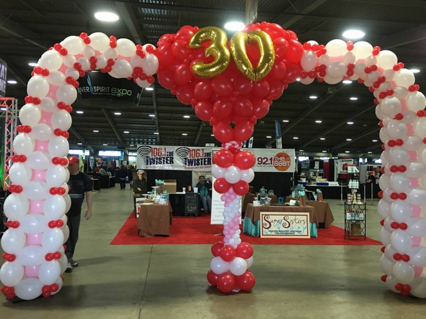Hire Amazing Balloon Creations Balloon Twister in Kansas City, Missouri