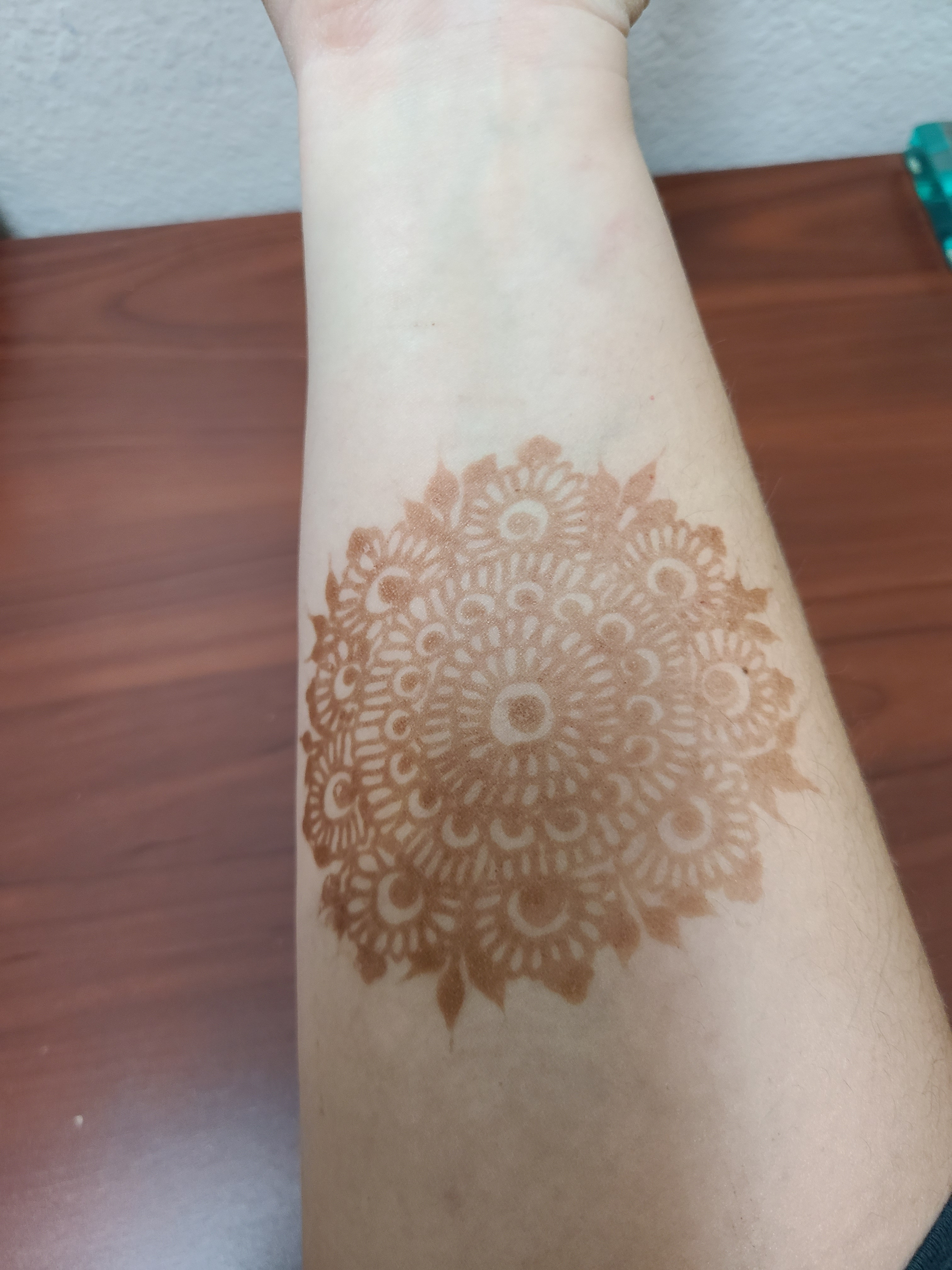Hire Beautiful Henna Mehndi Body Art Henna Tattoo Artist
