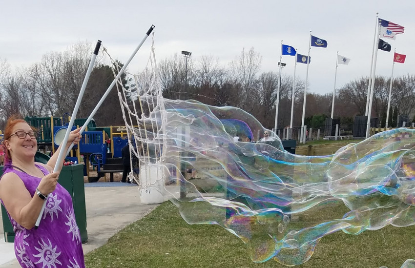 Hire Bubbles McGee Bubble Entertainment in Boston, Massachusetts