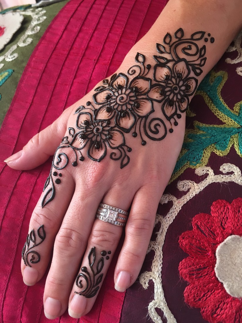 Hire Living Ritual Henna Body Art Henna Tattoo Artist in Portland, Oregon