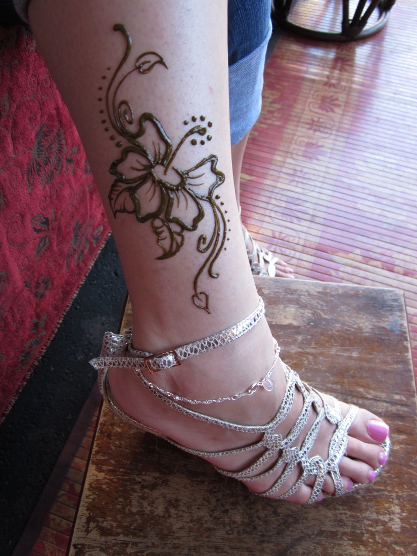 Hire Henna Deva/ Body Painter Extraordinaire Henna Tattoo Artist in