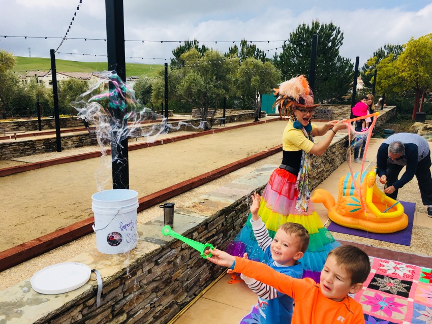 Hire Giant Puppets Save the World Corporate Entertainment in Oakland