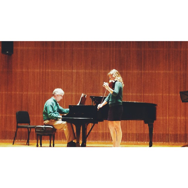 Hire Hannah Christiansen, violin Violinist in Chicago, Illinois