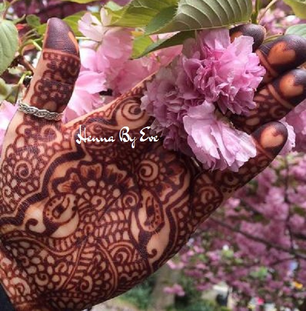 Hire Henna By Eve Henna Tattoo Artist in Cleveland, Ohio