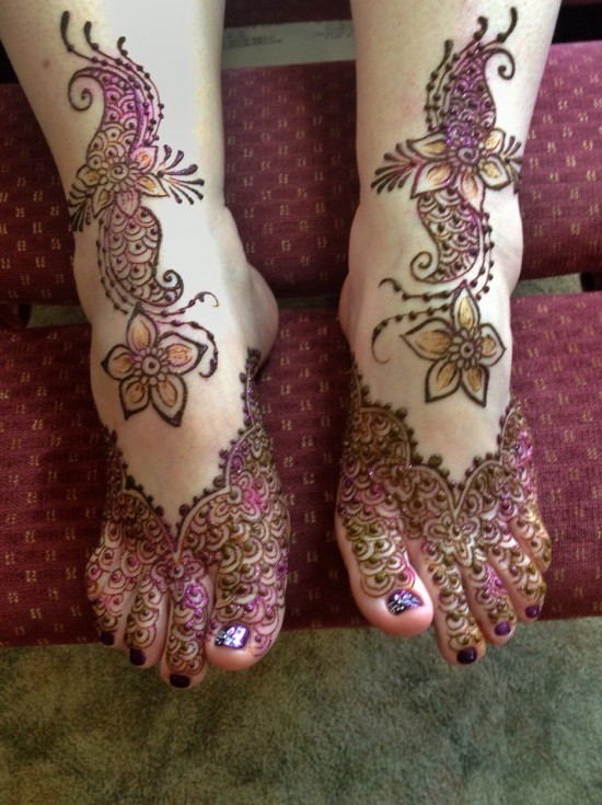 Hire Henna Rising - Henna Tattoo Artist in Rochester, New York